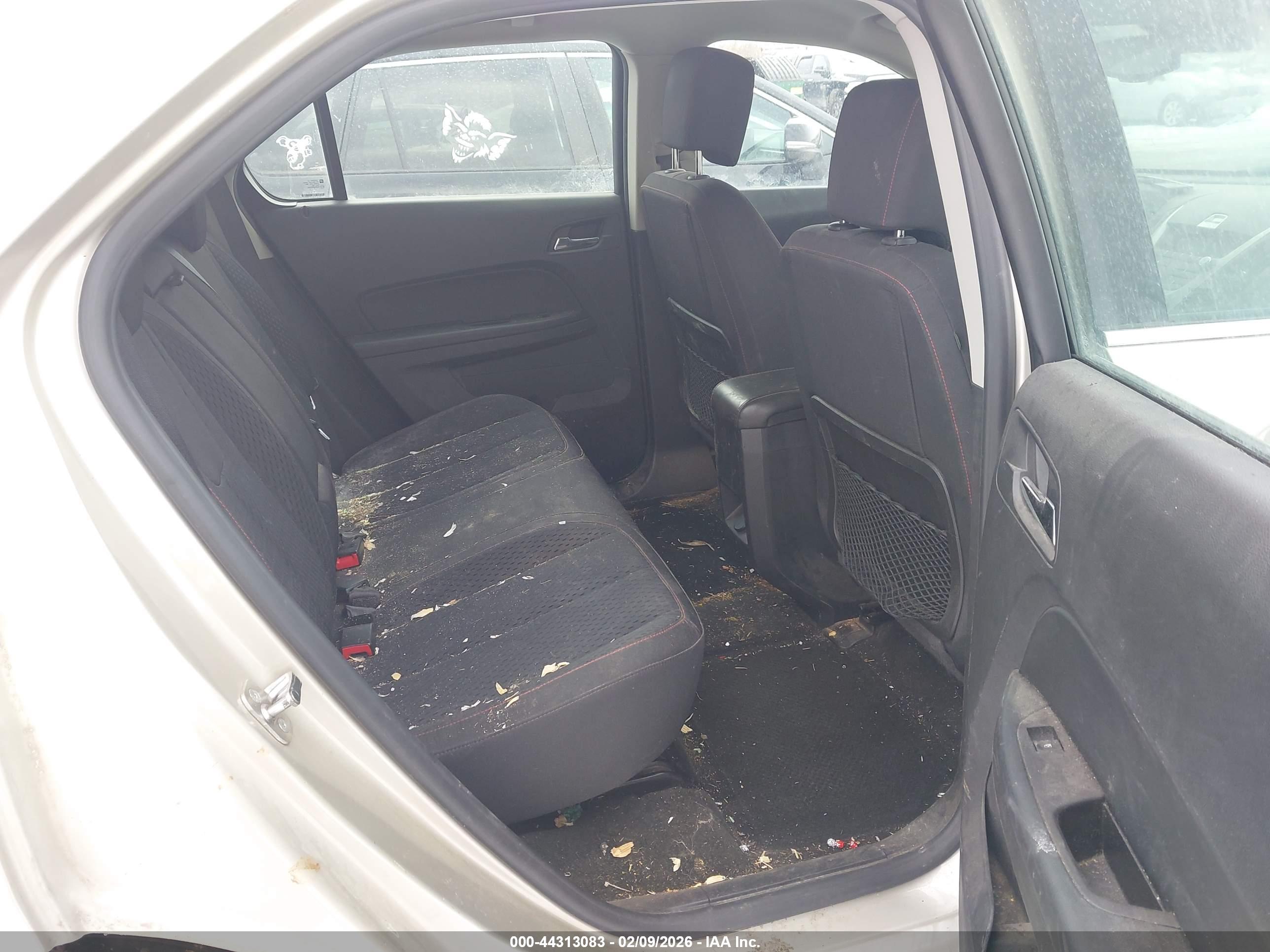 CHEVROLET EQUINOX image 8