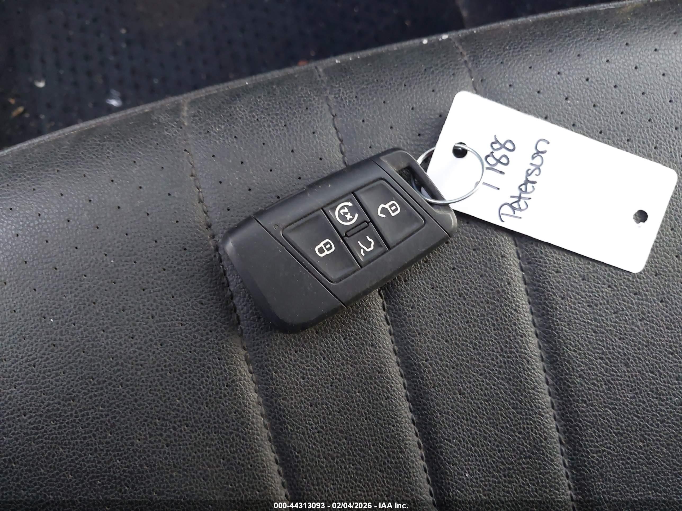VOLKSWAGEN TIGUAN image 11
