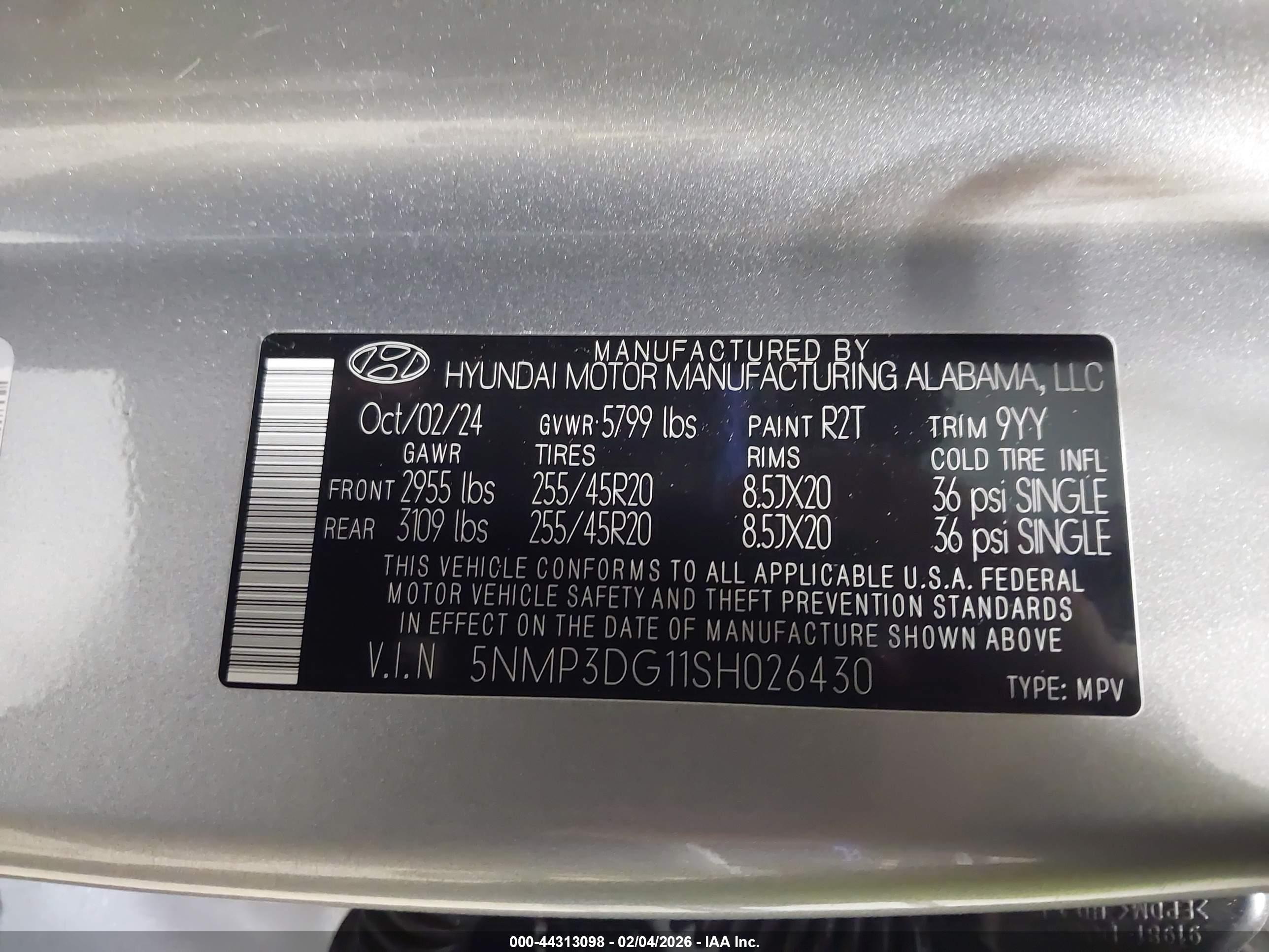 HYUNDAI SANTA image 9