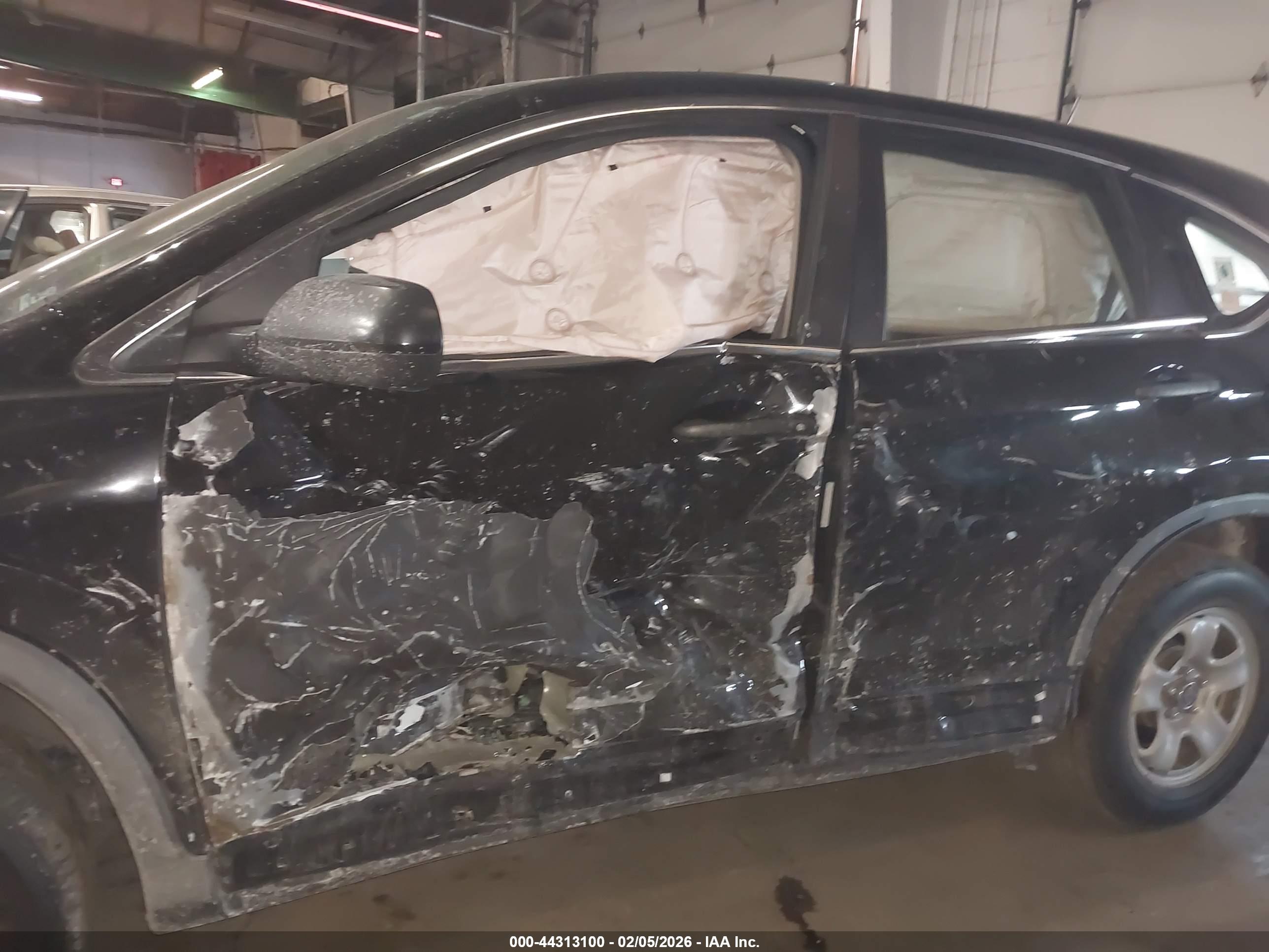HONDA CR-V image 6
