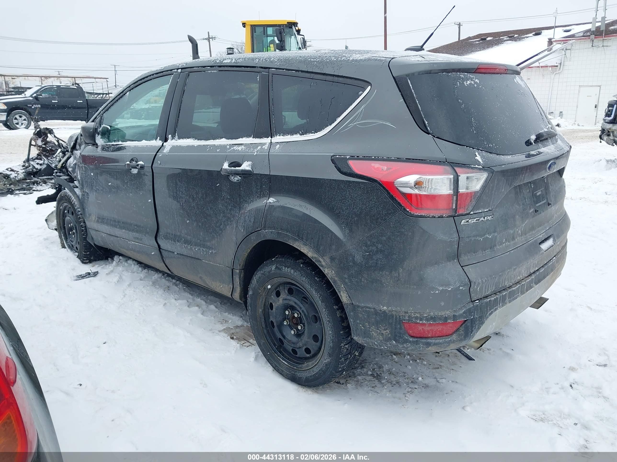 FORD ESCAPE image 3