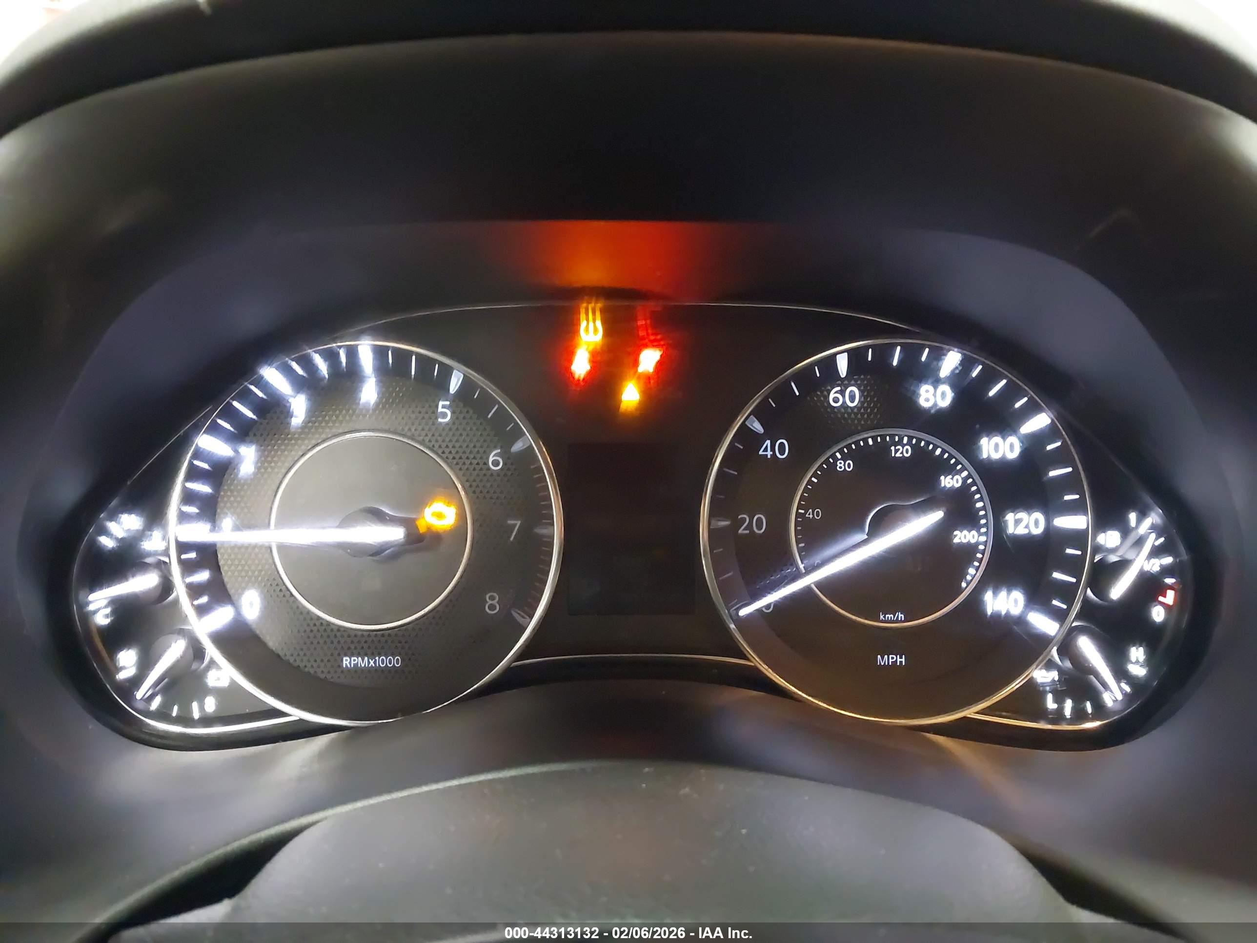 NISSAN ARMADA image 7