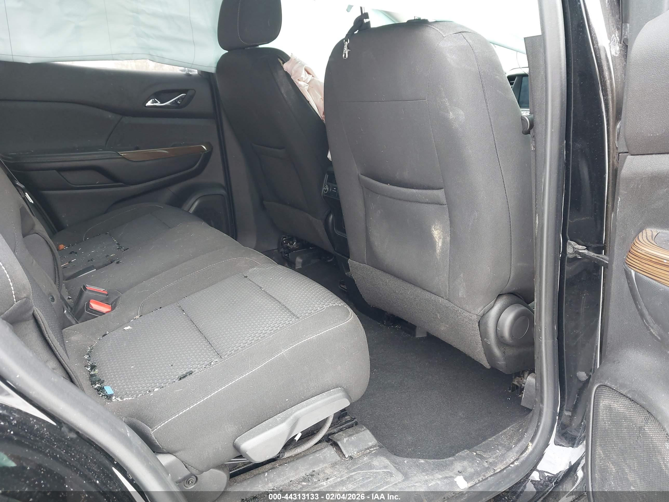 GMC ACADIA image 8