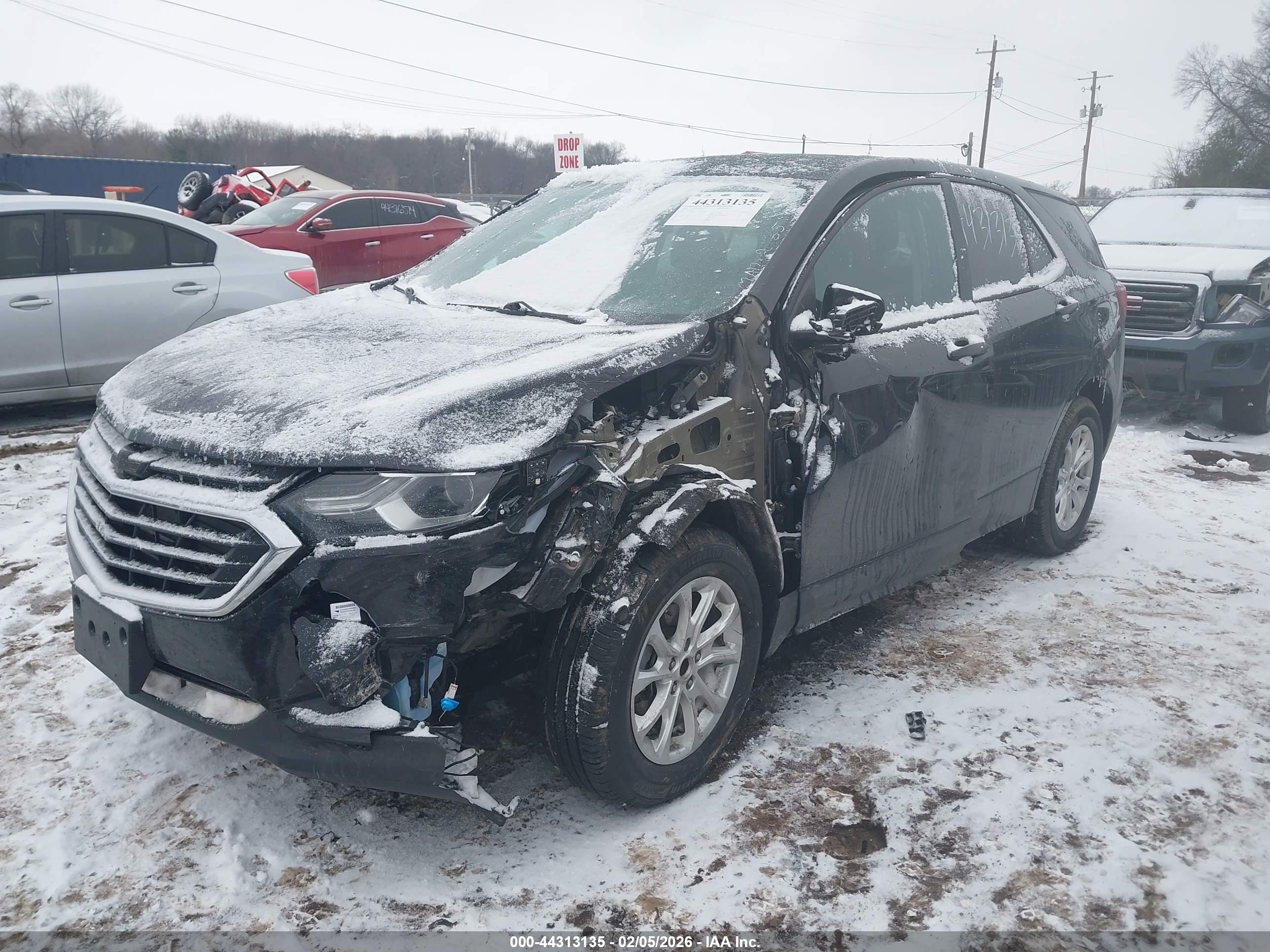 CHEVROLET EQUINOX image 2
