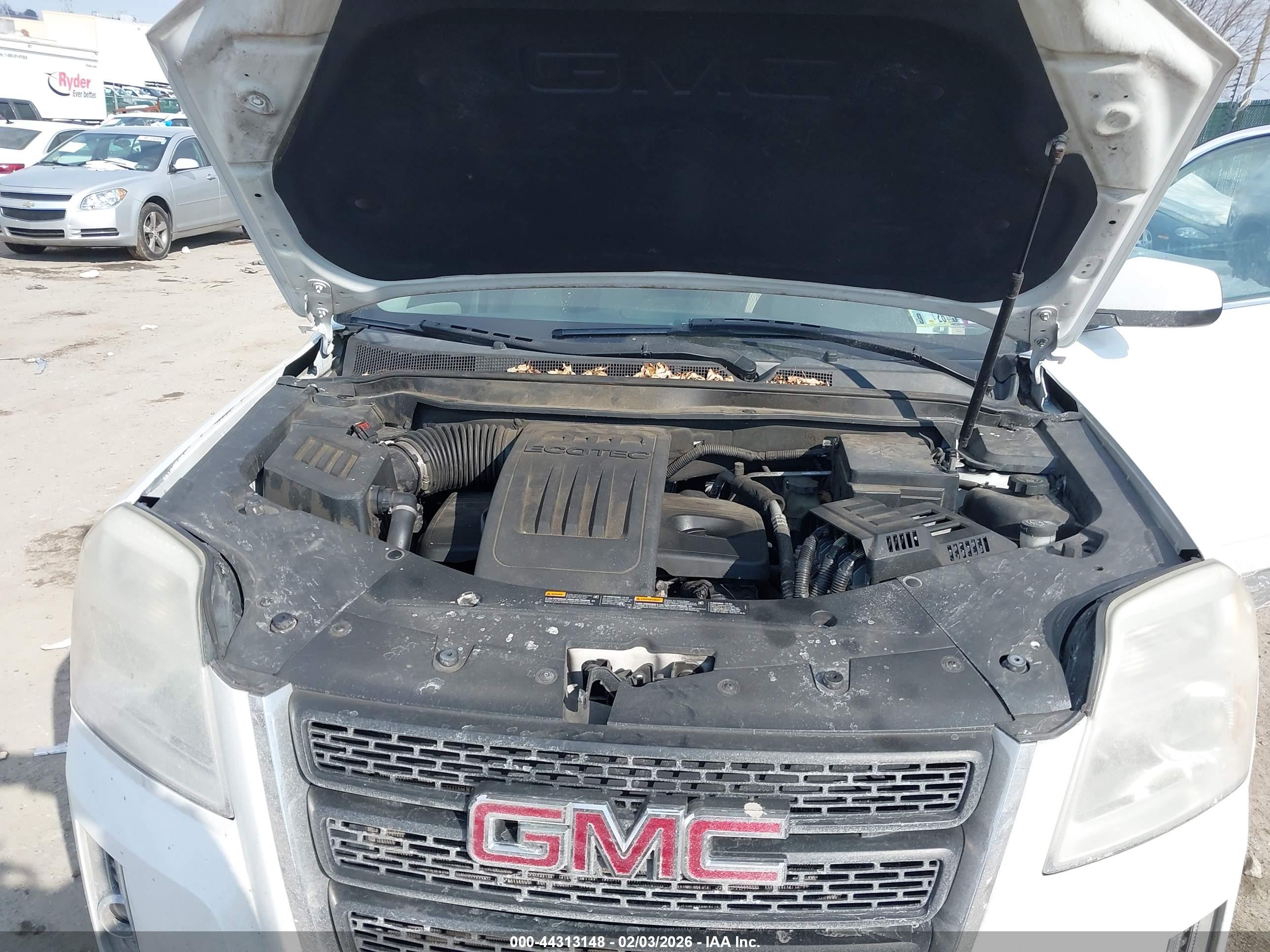 GMC TERRAIN image 10