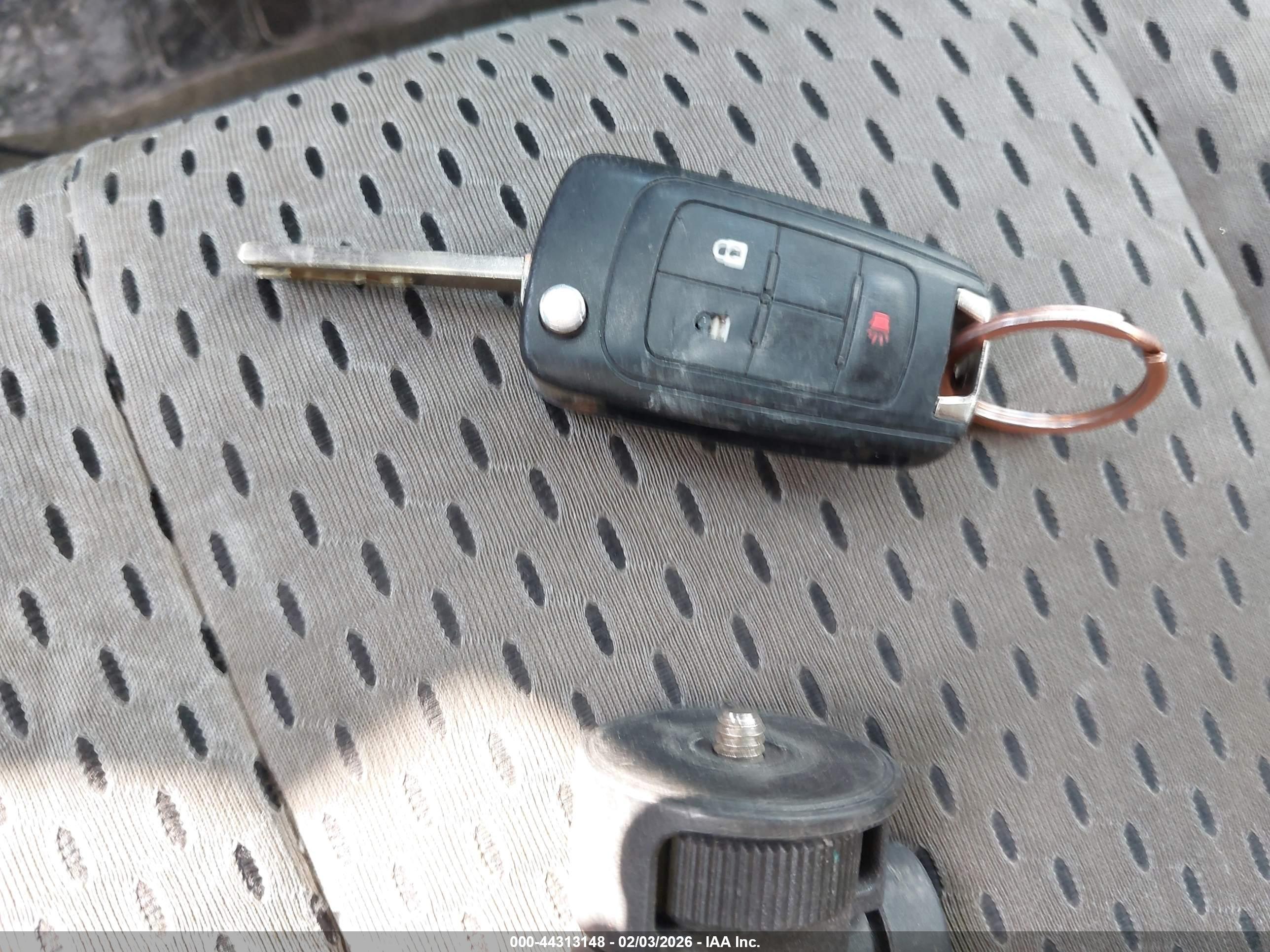 GMC TERRAIN image 11
