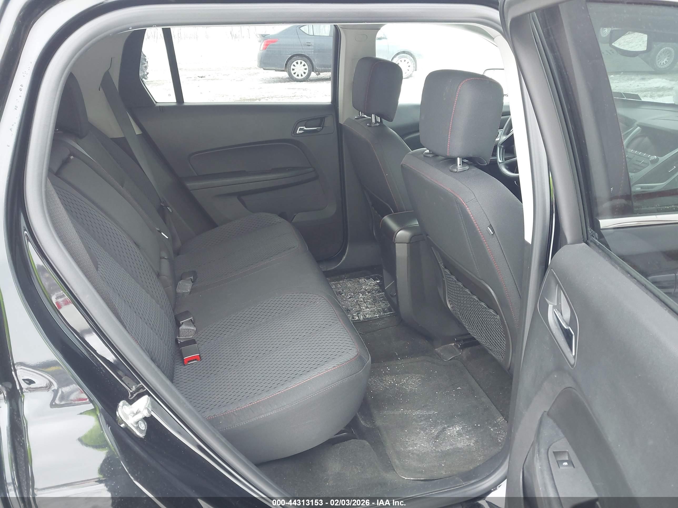 GMC TERRAIN image 8