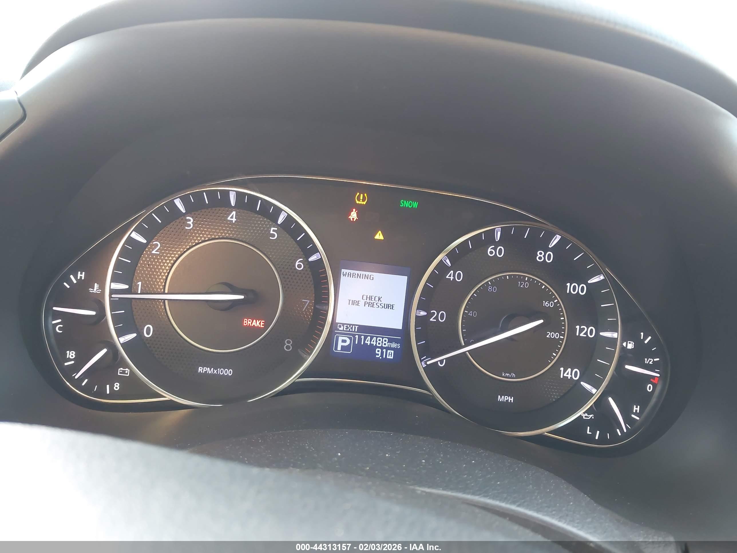 NISSAN ARMADA image 7