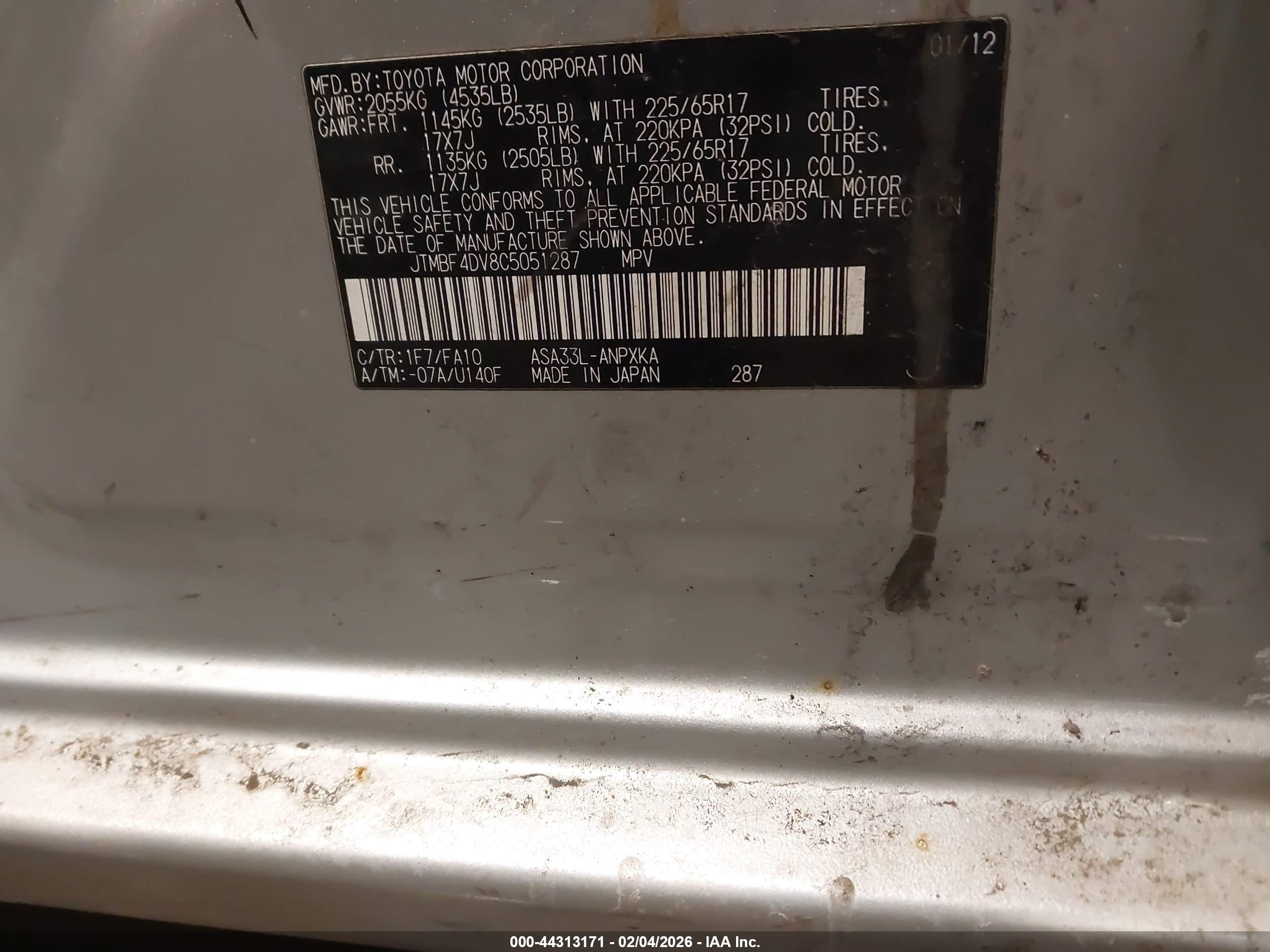 TOYOTA RAV4 image 9