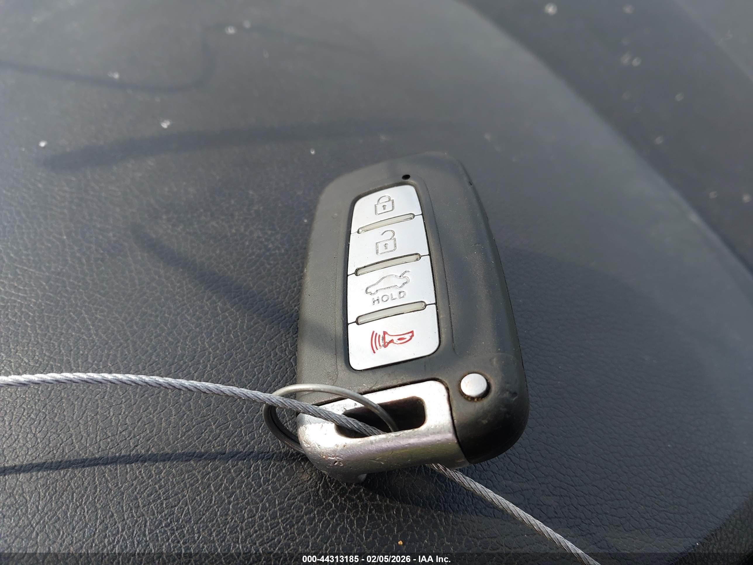 HYUNDAI SONATA image 11