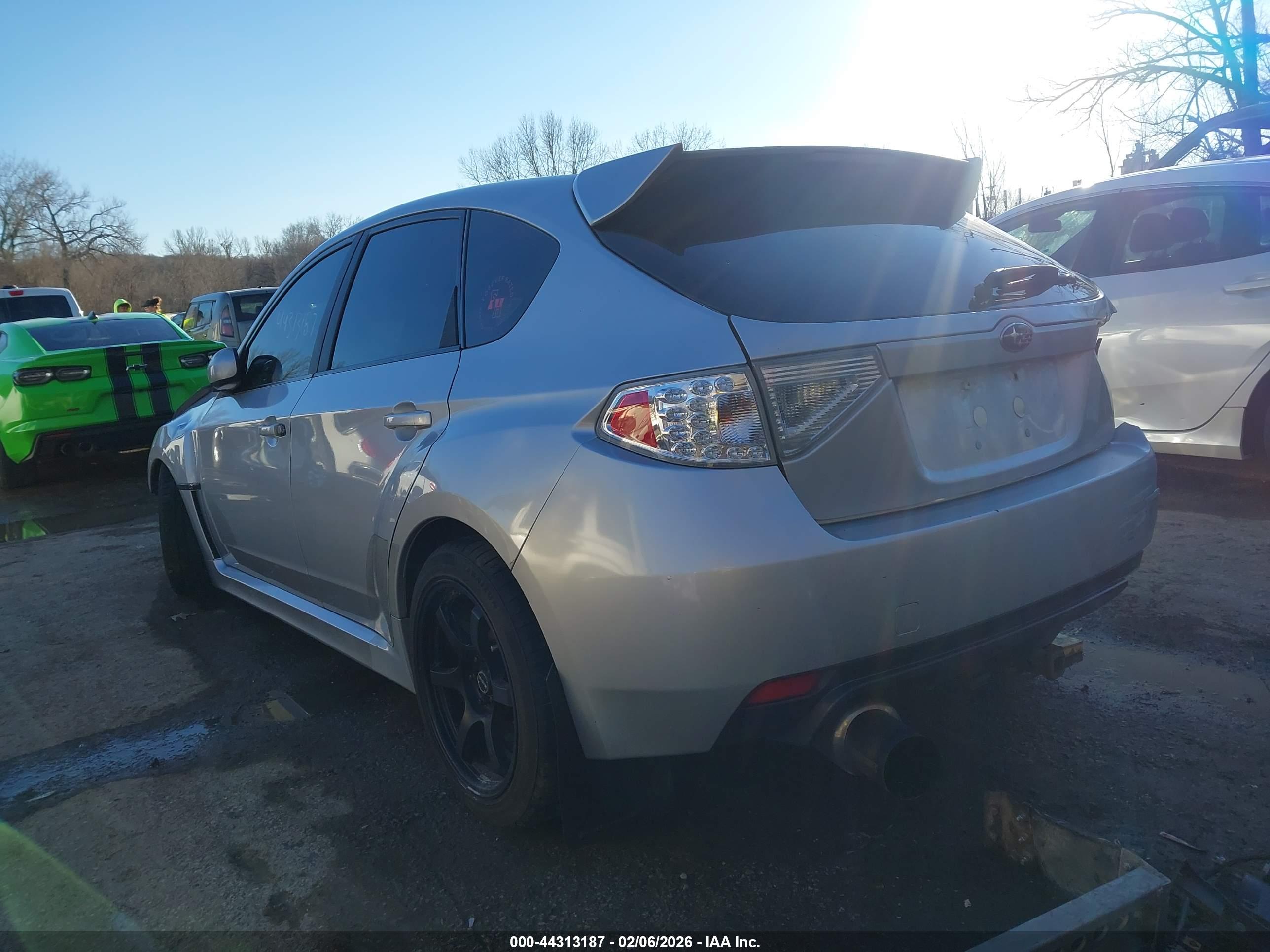 SUBARU IMPREZA image 3