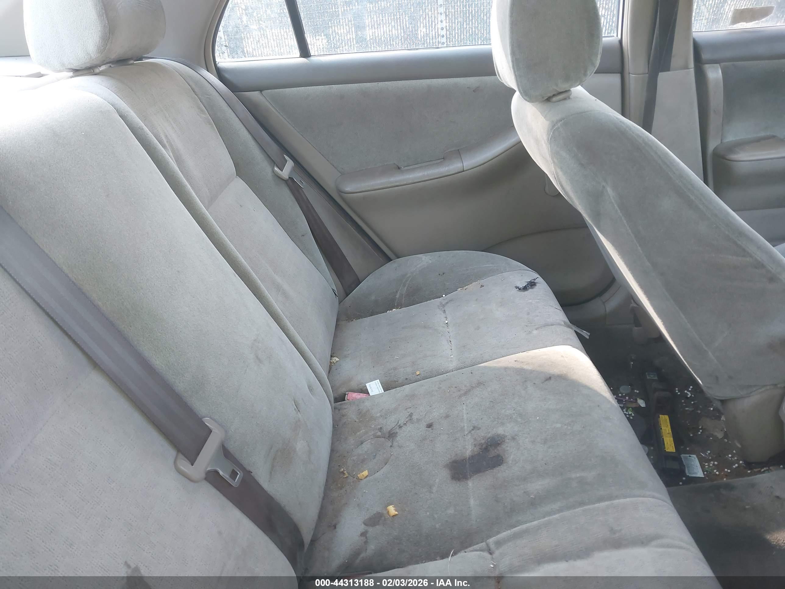 TOYOTA COROLLA image 8