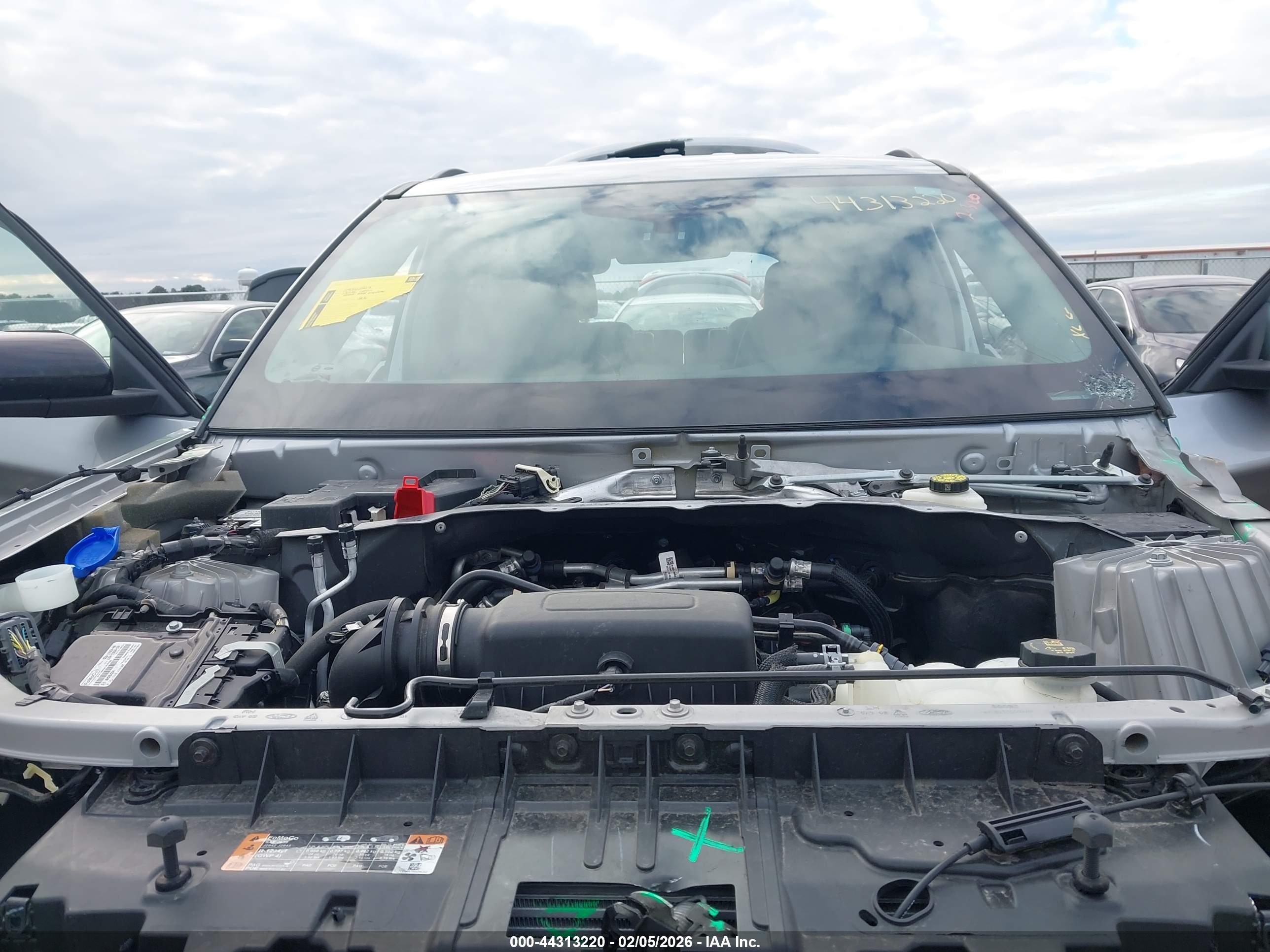 FORD EXPLORER image 10