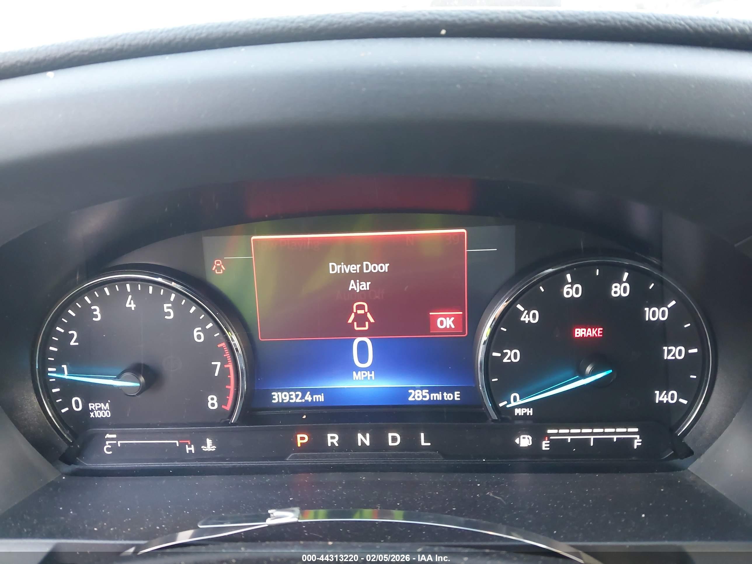 FORD EXPLORER image 7