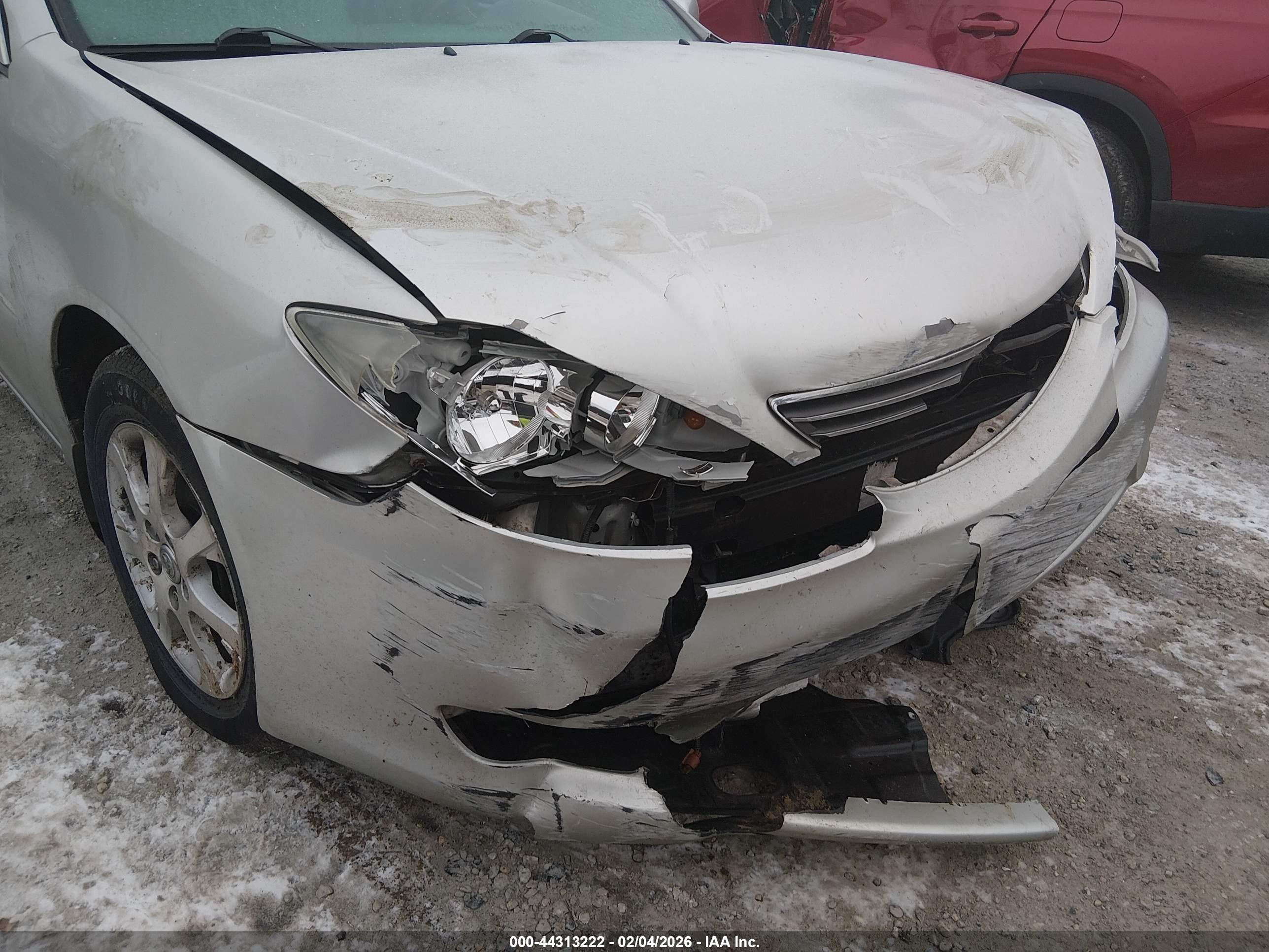 TOYOTA CAMRY image 6