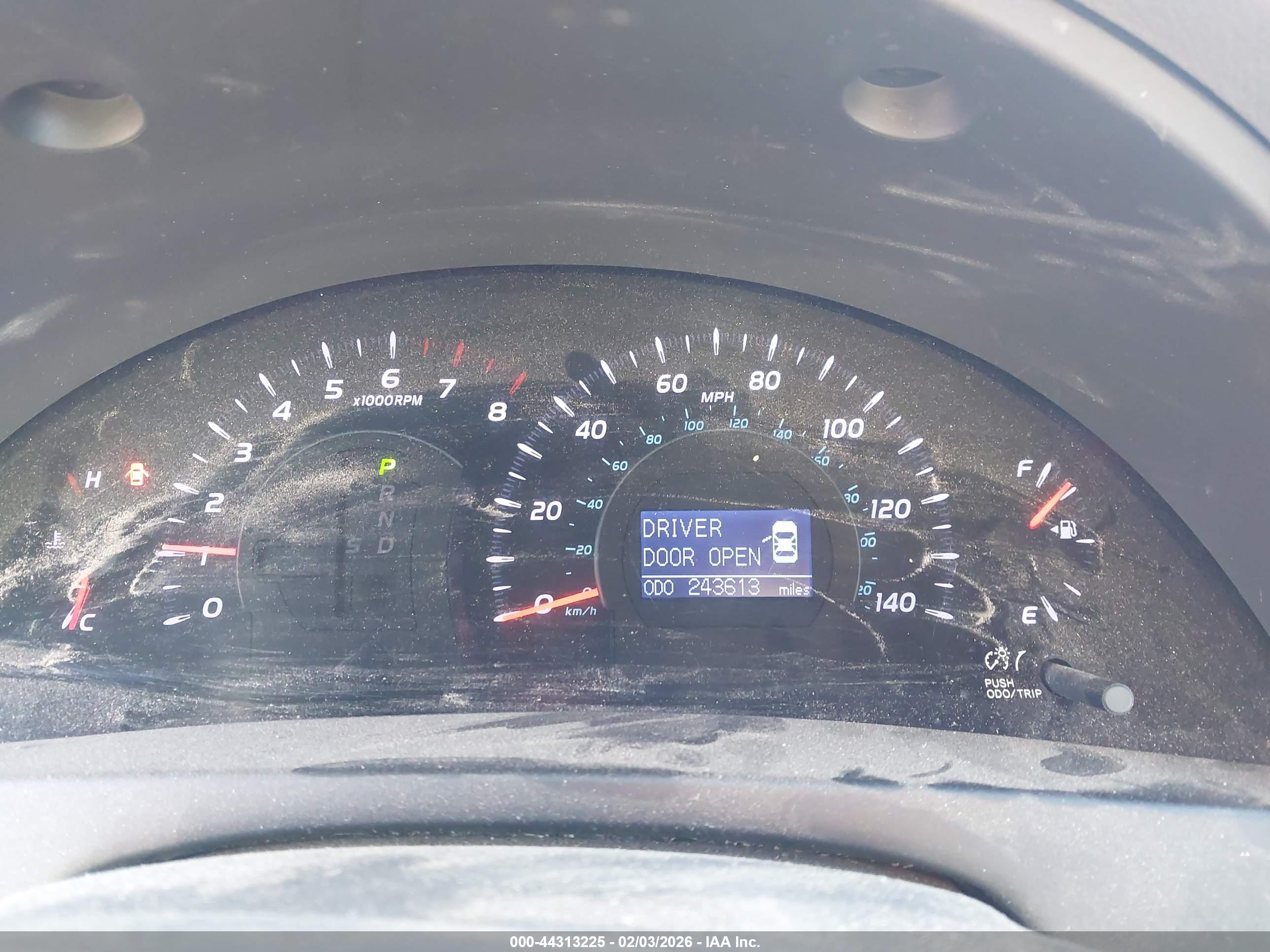 TOYOTA CAMRY image 7