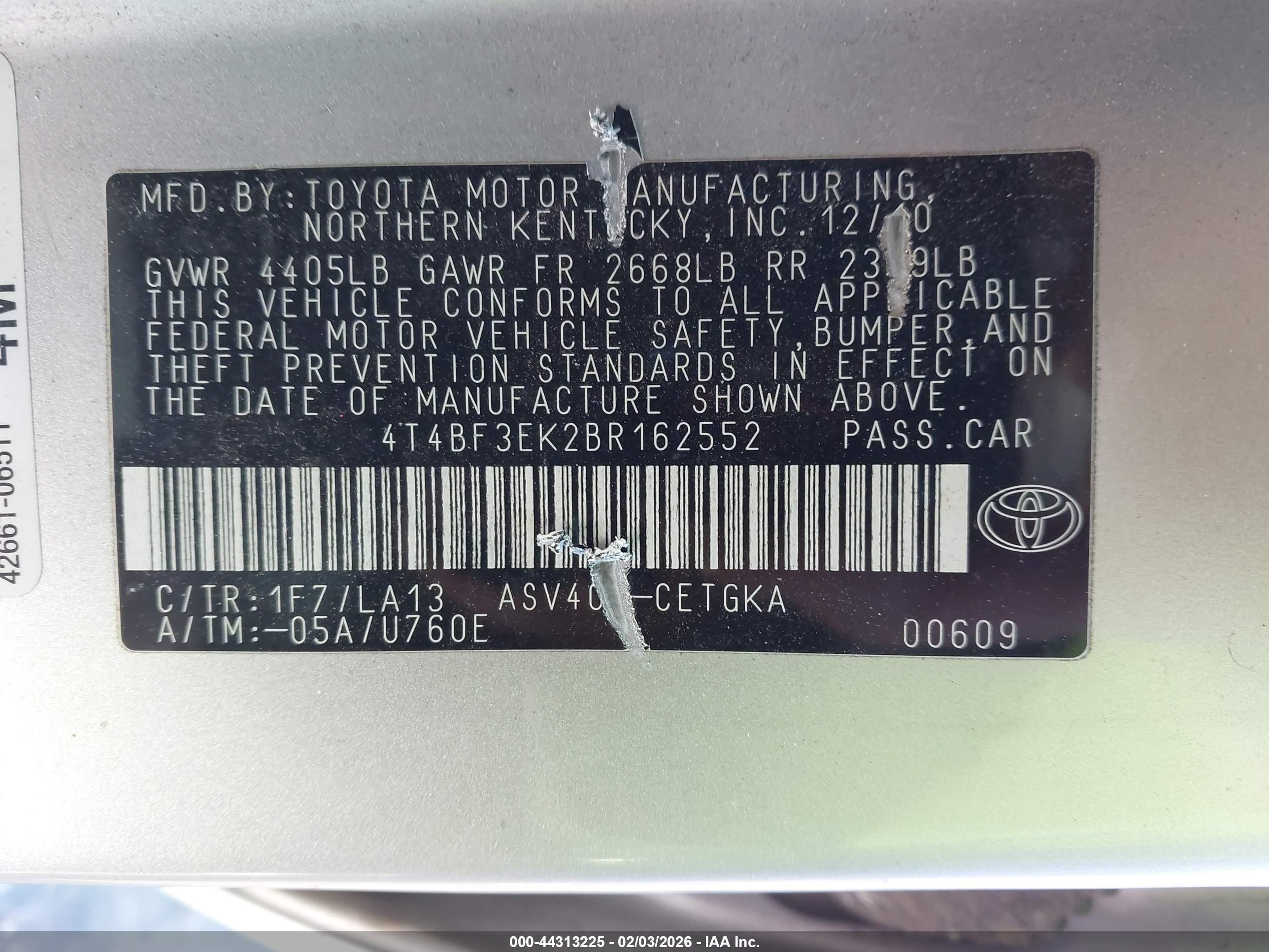 TOYOTA CAMRY image 9