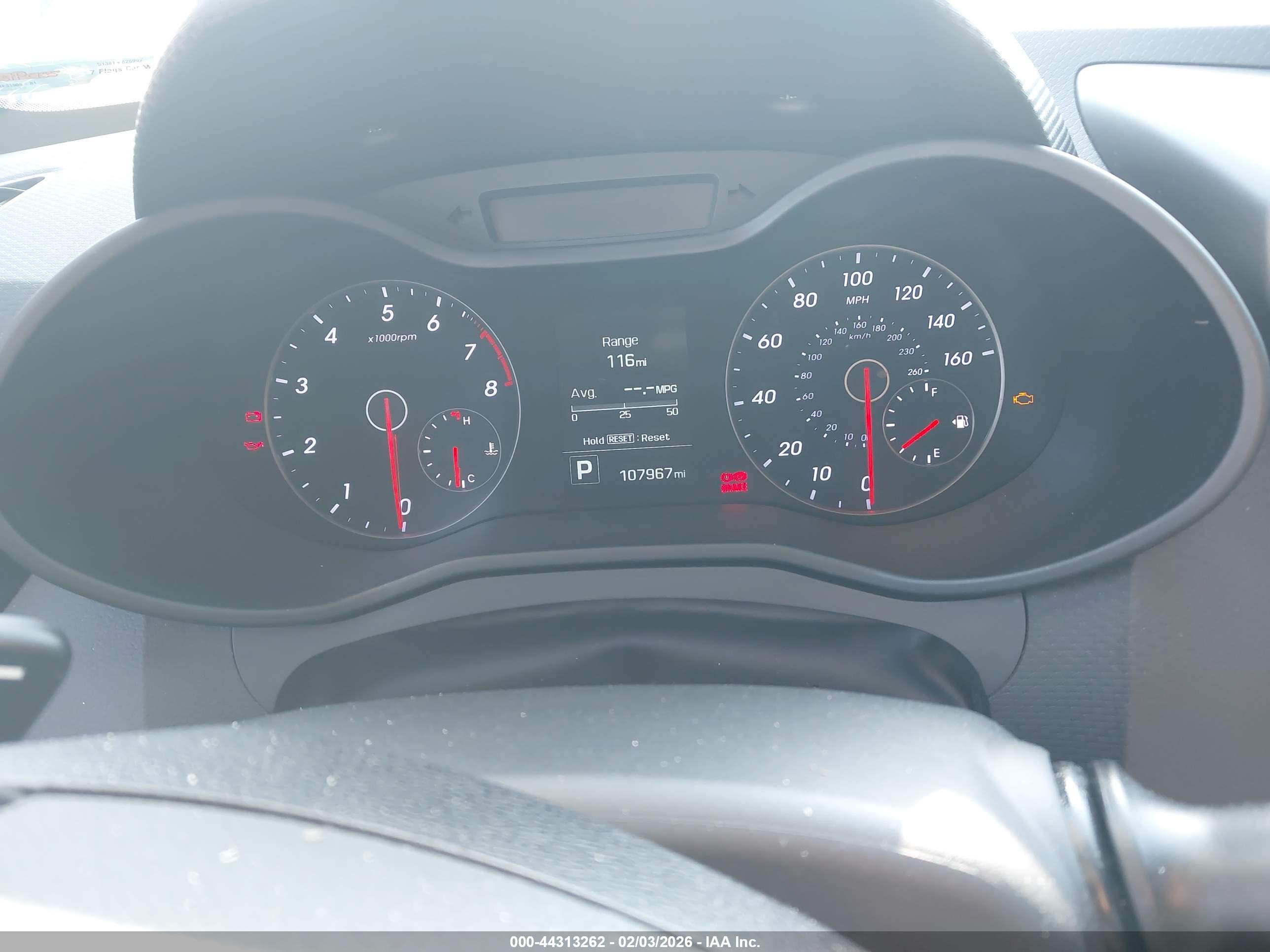 HYUNDAI VELOSTER image 7