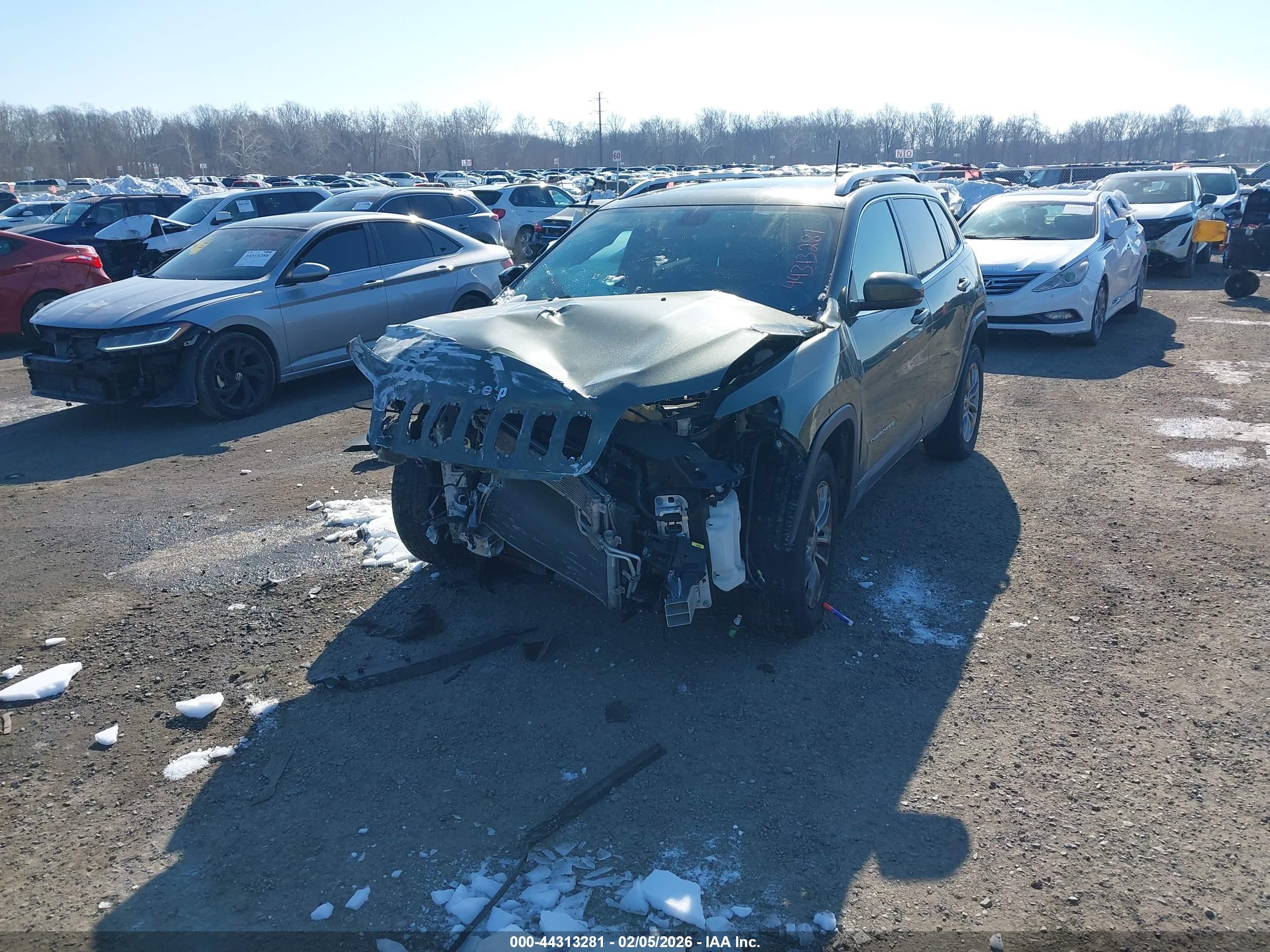 JEEP CHEROKEE image 2