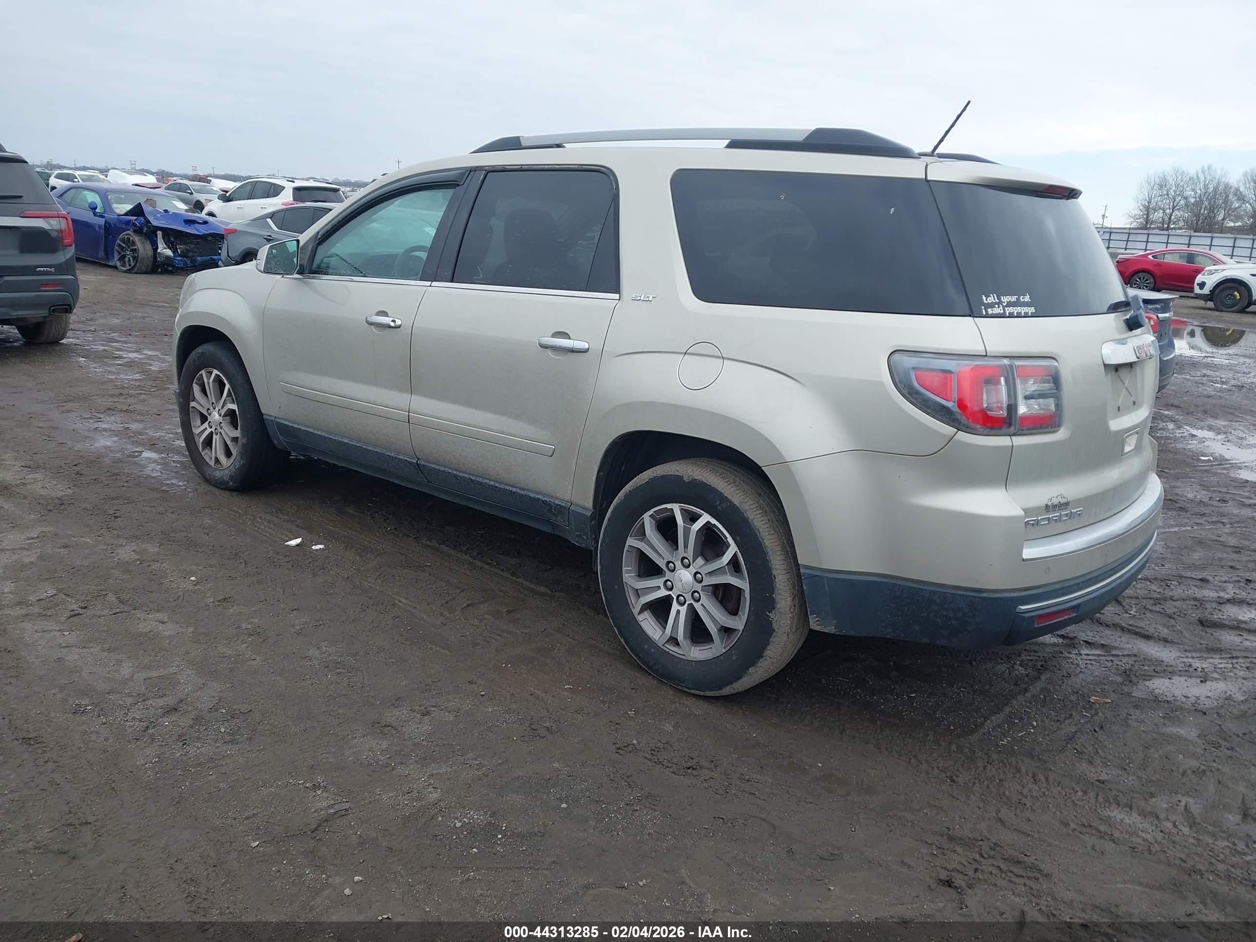 GMC ACADIA image 3