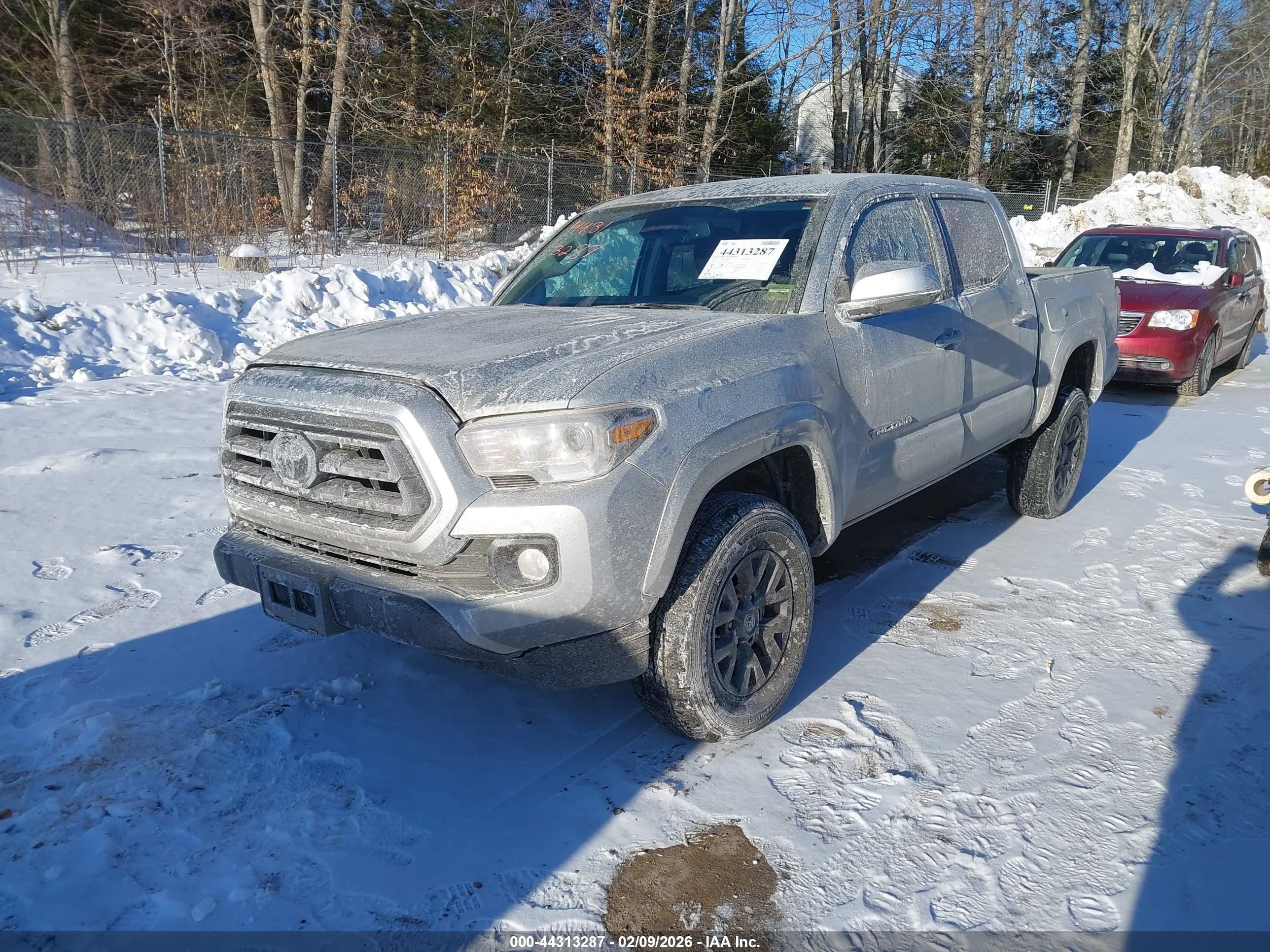 TOYOTA TACOMA image 2