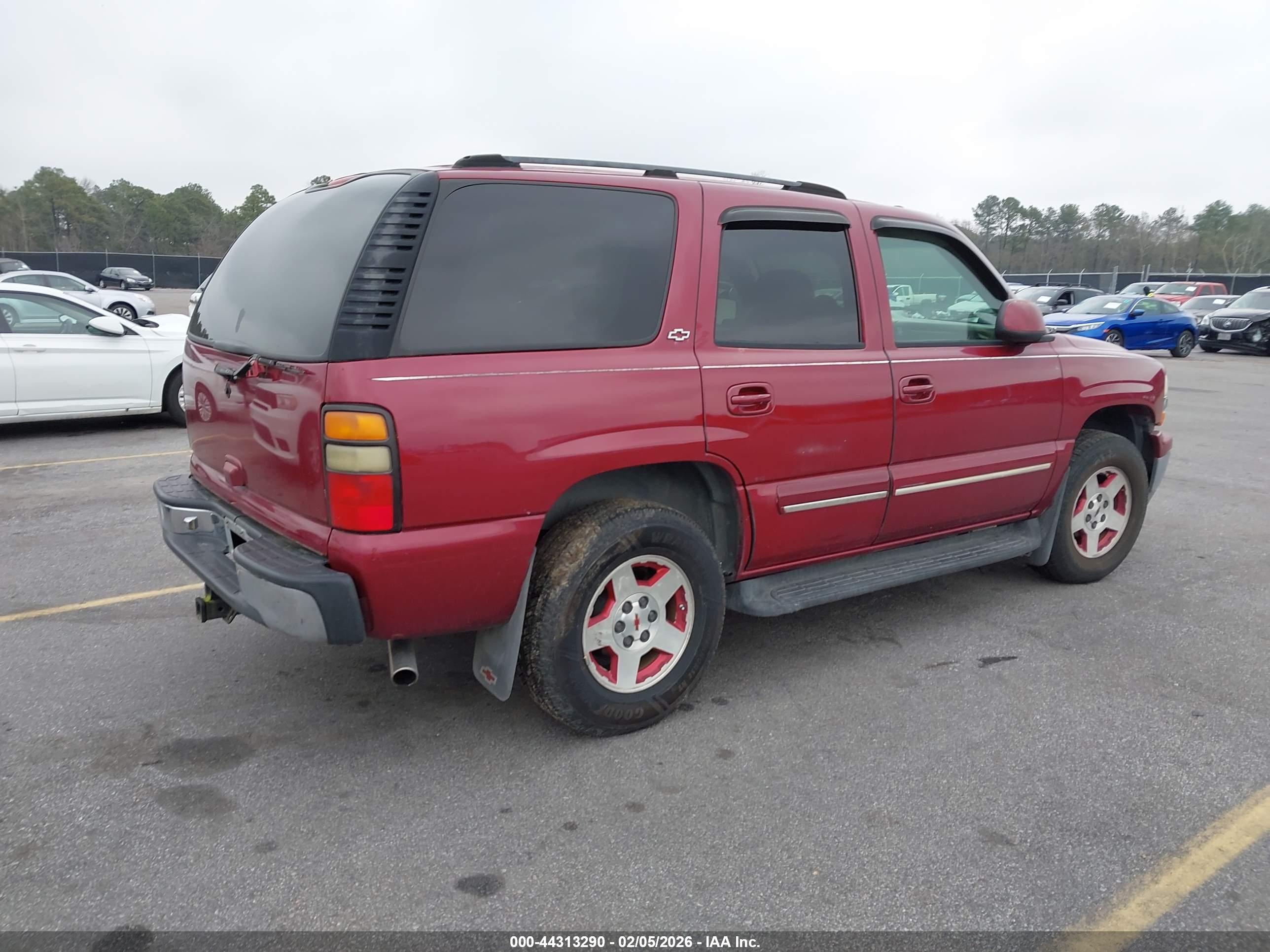 CHEVROLET TAHOE image 4