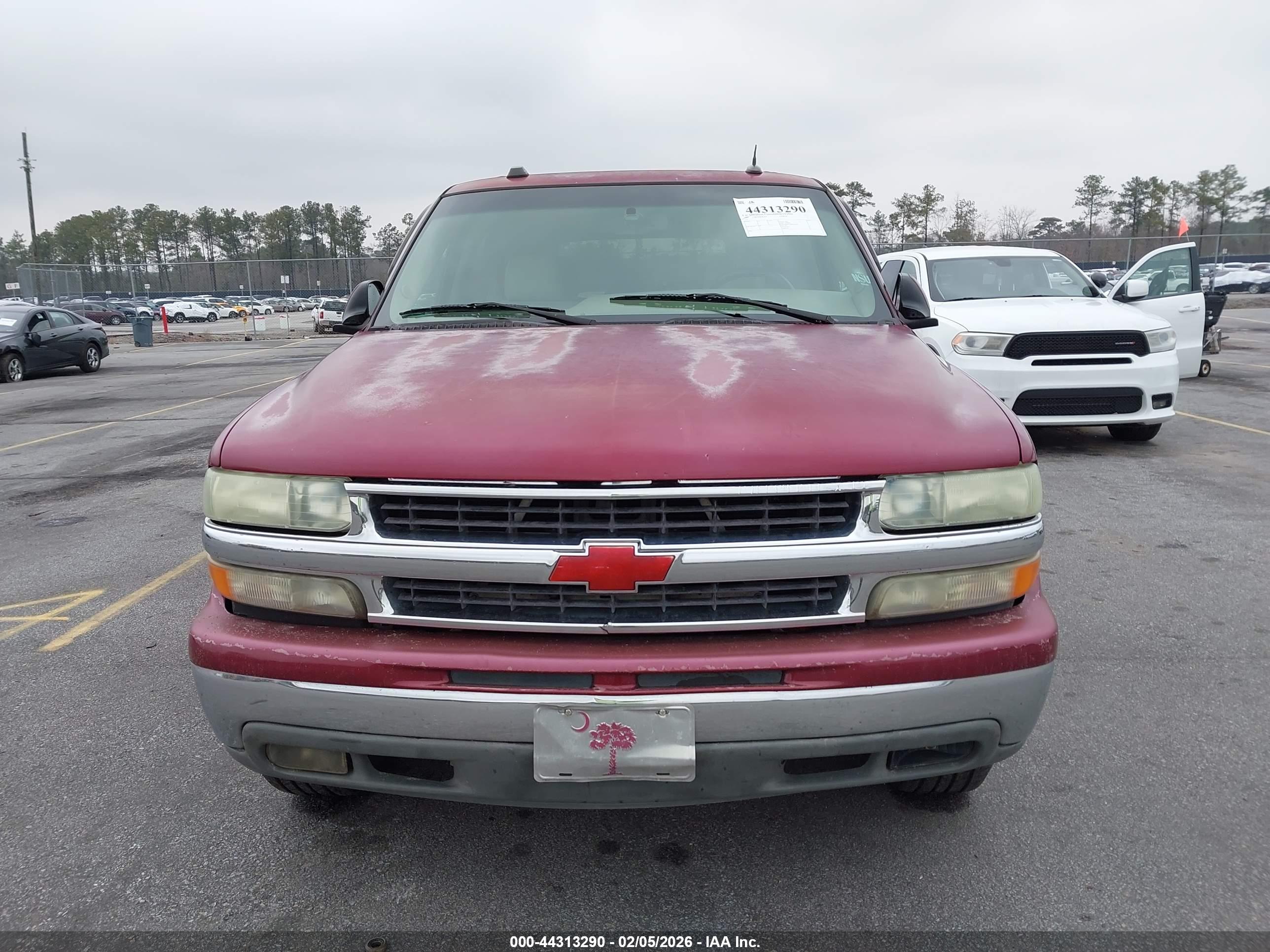 CHEVROLET TAHOE image 6