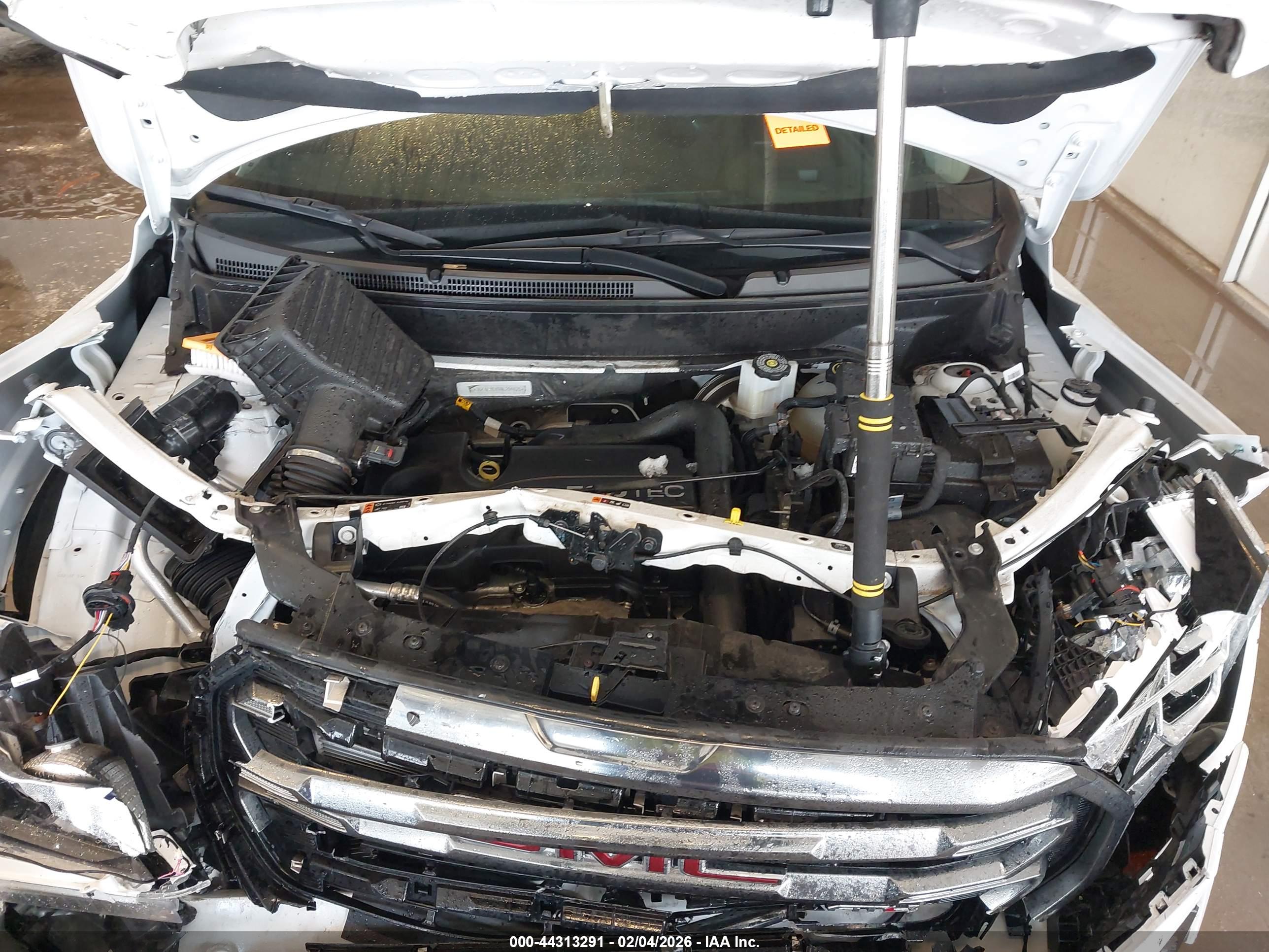 GMC TERRAIN image 10