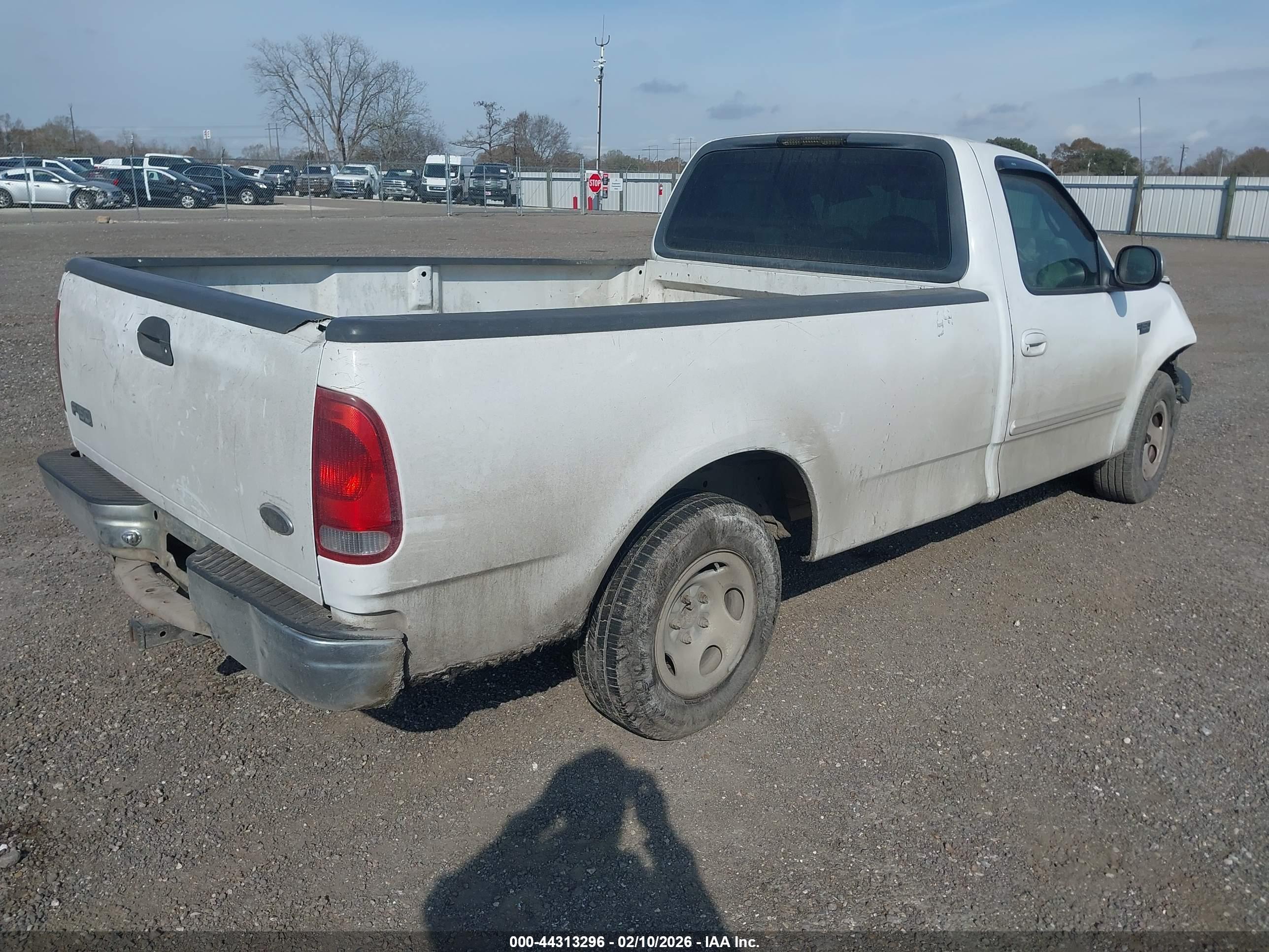 FORD F-150 image 4
