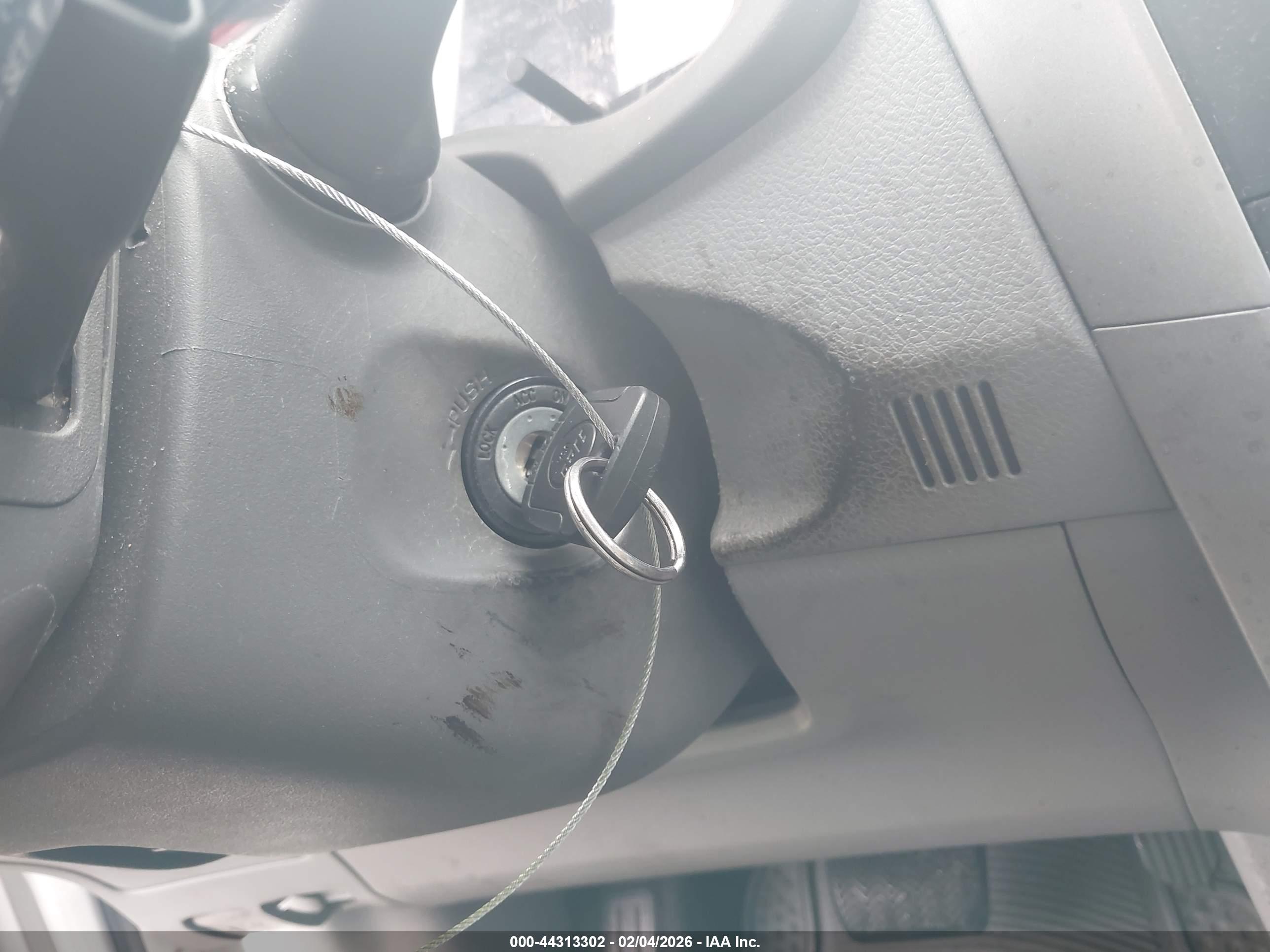 TOYOTA COROLLA image 11
