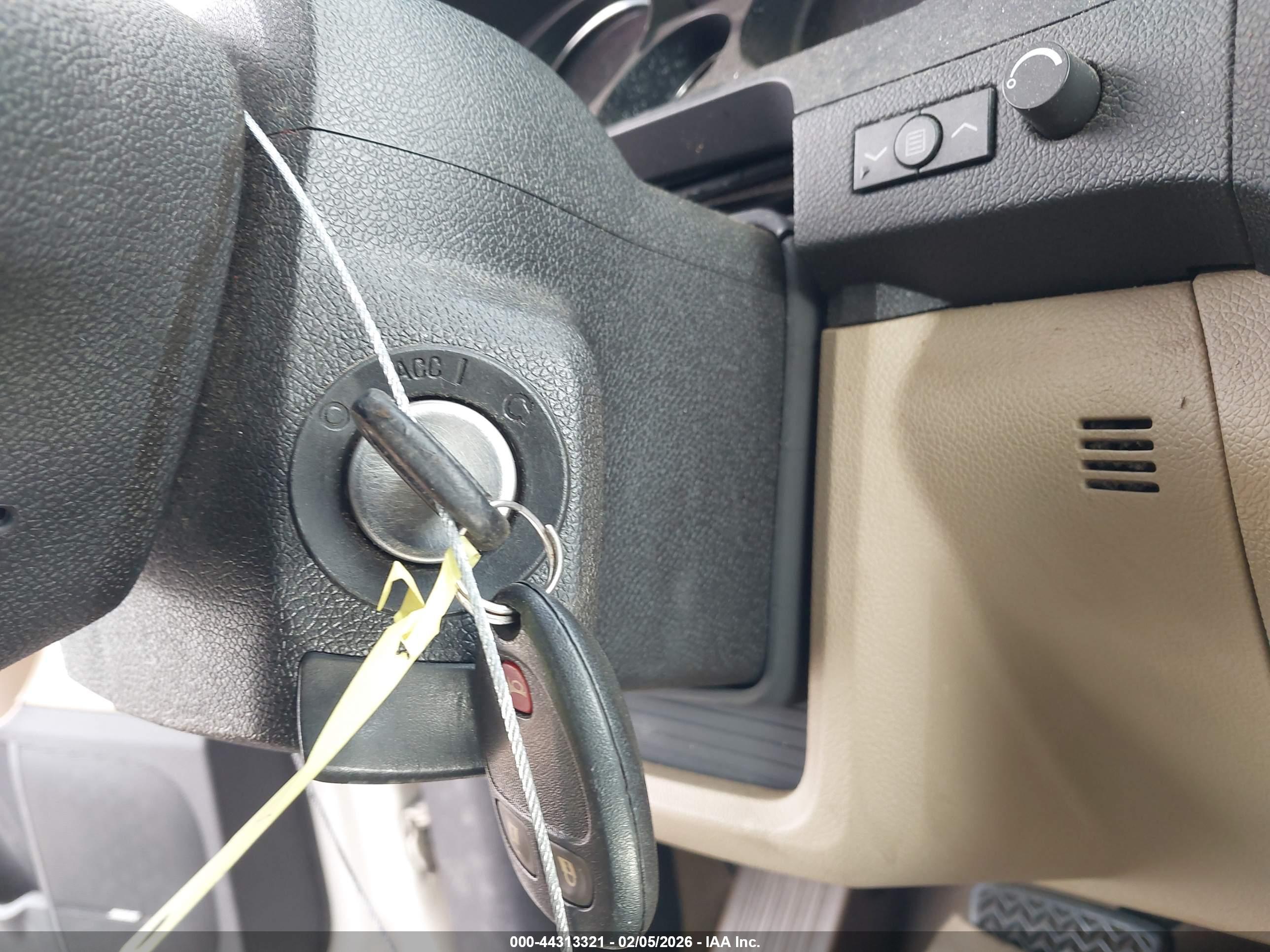 GMC ACADIA image 11