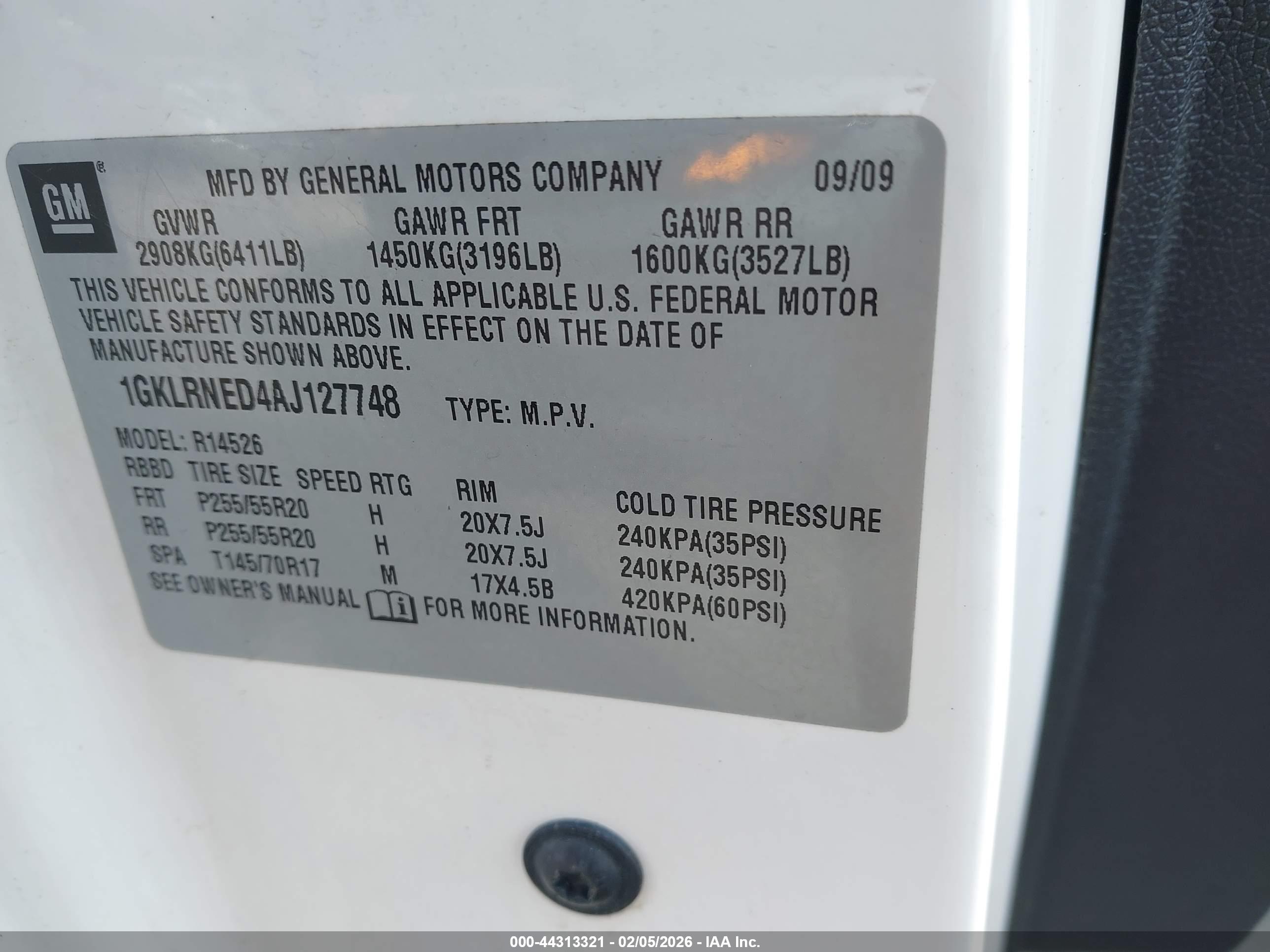 GMC ACADIA image 9