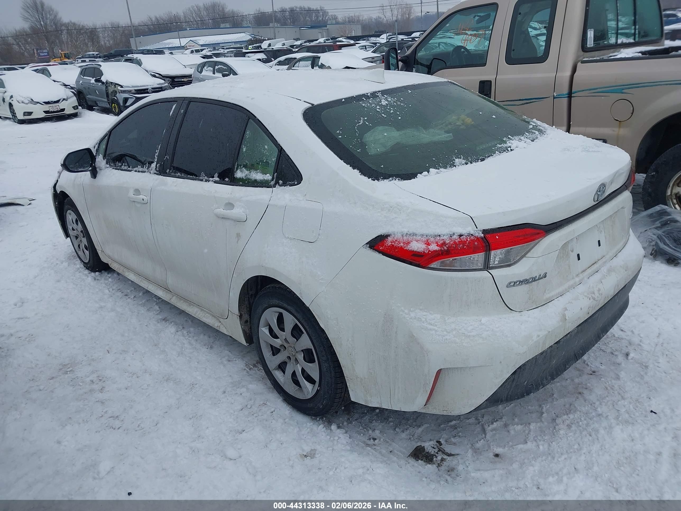TOYOTA COROLLA image 3