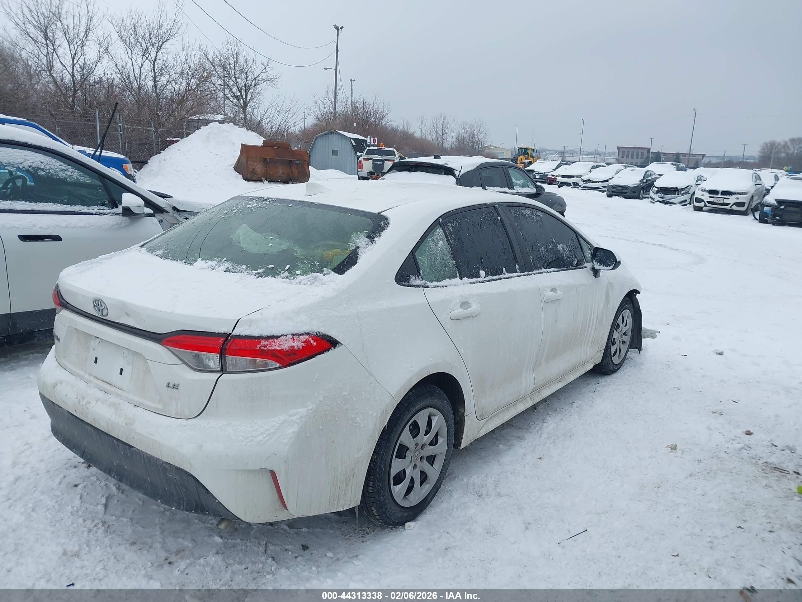 TOYOTA COROLLA image 4