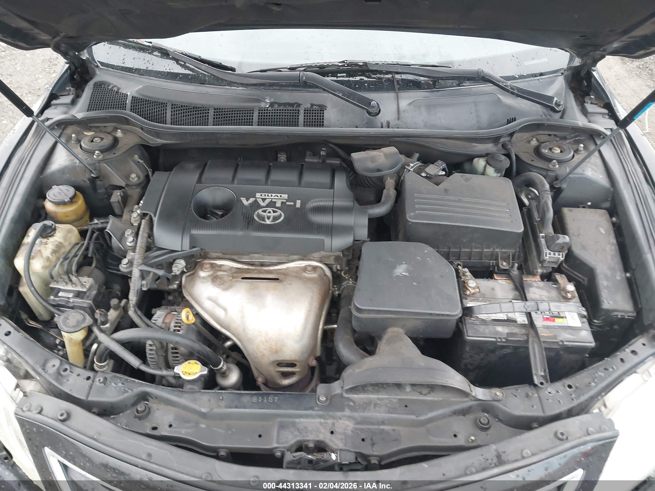 TOYOTA CAMRY image 10