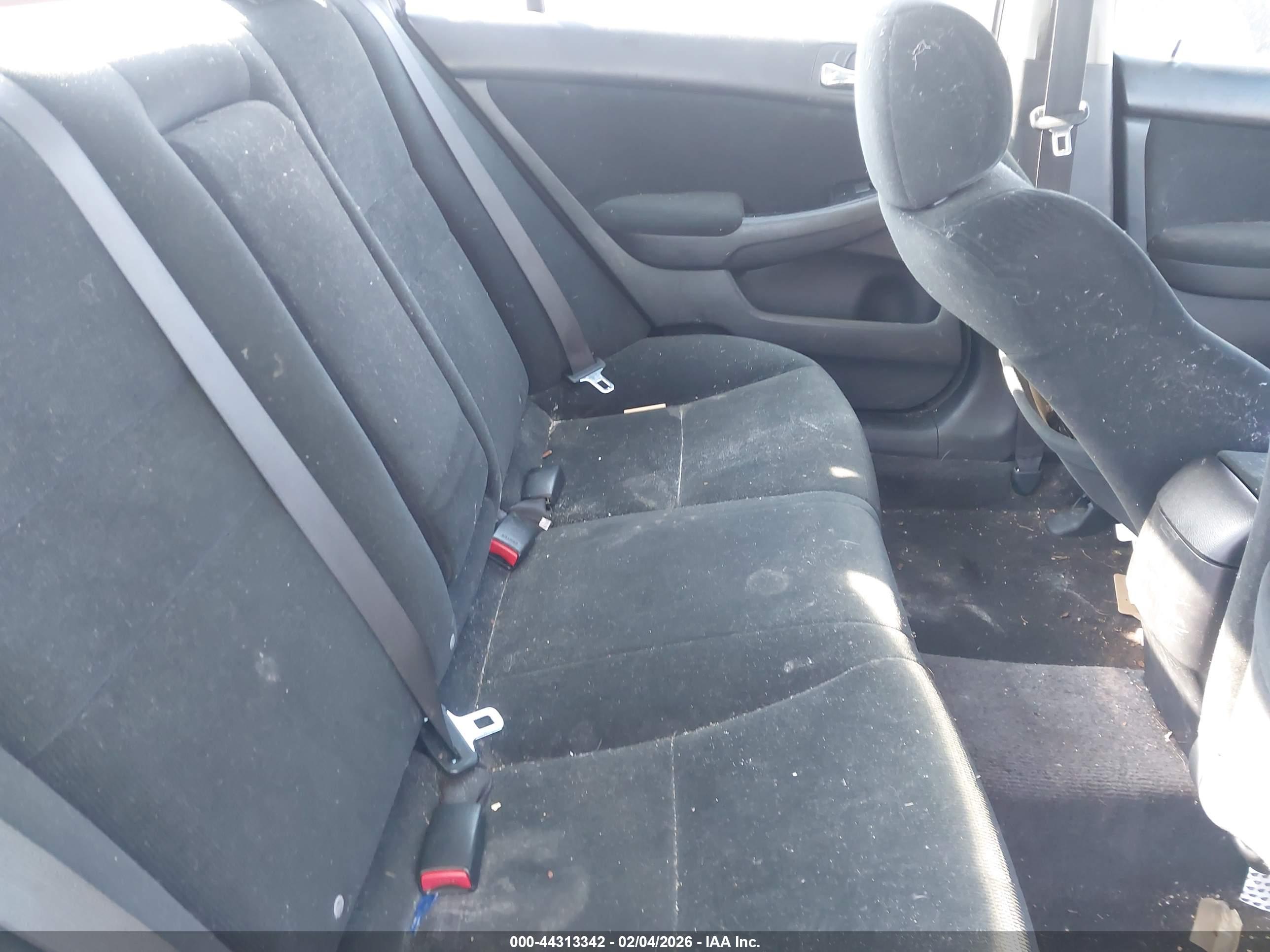 HONDA ACCORD image 8
