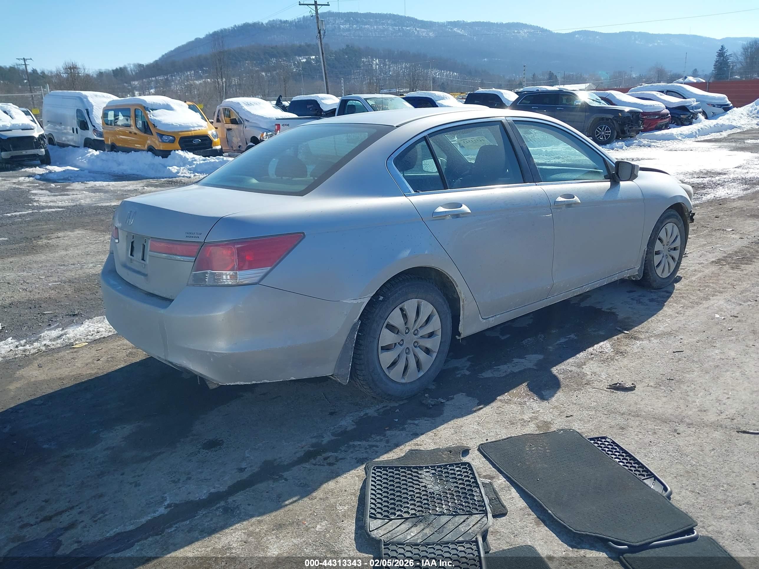 HONDA ACCORD image 4