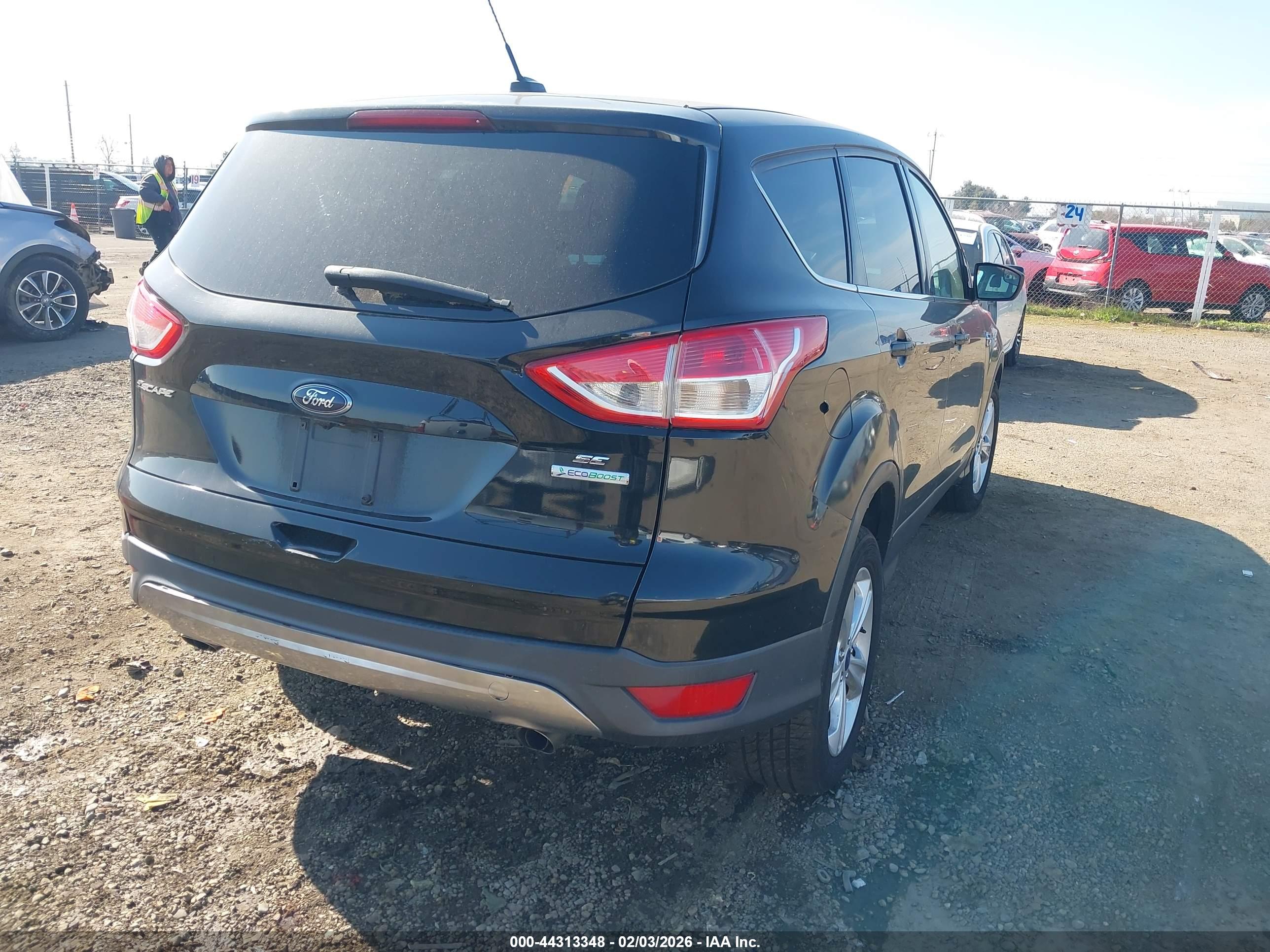 FORD ESCAPE image 4