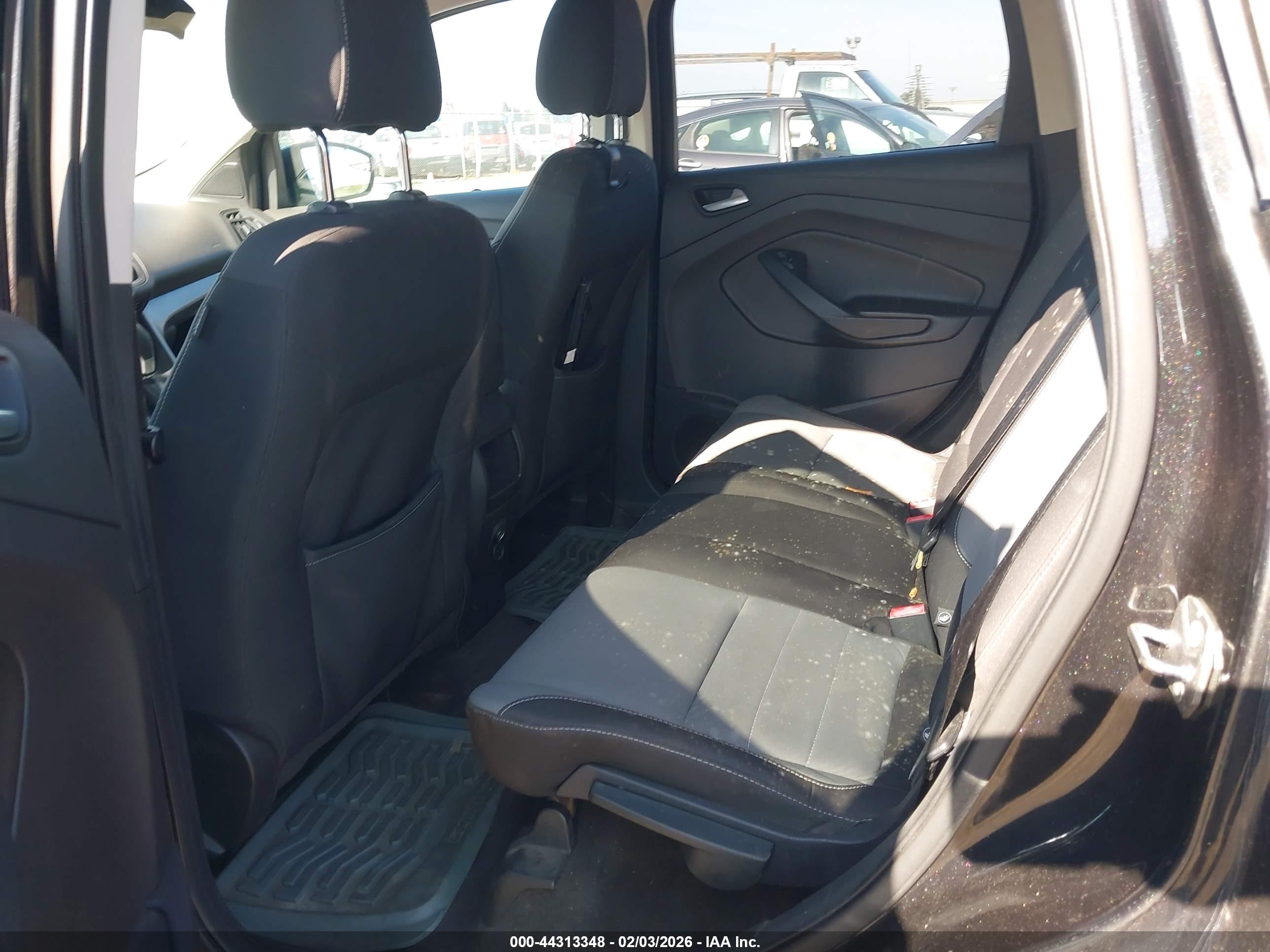 FORD ESCAPE image 8
