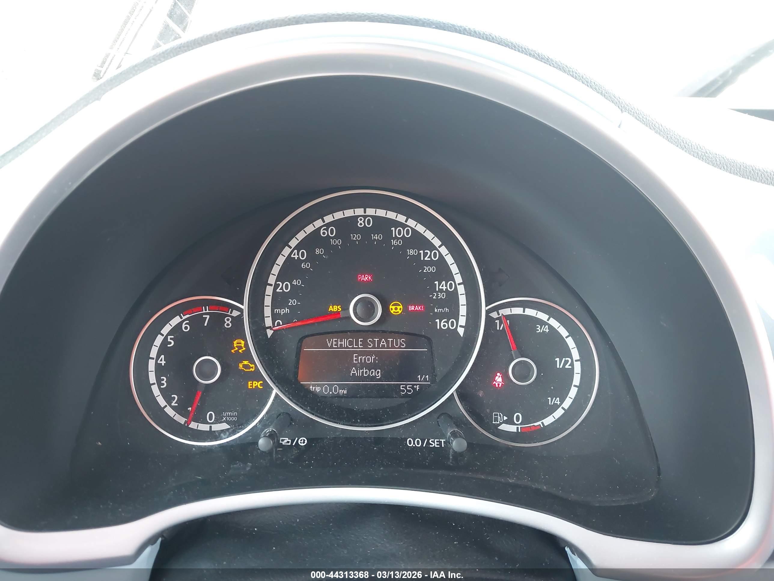 VOLKSWAGEN BEETLE image 7