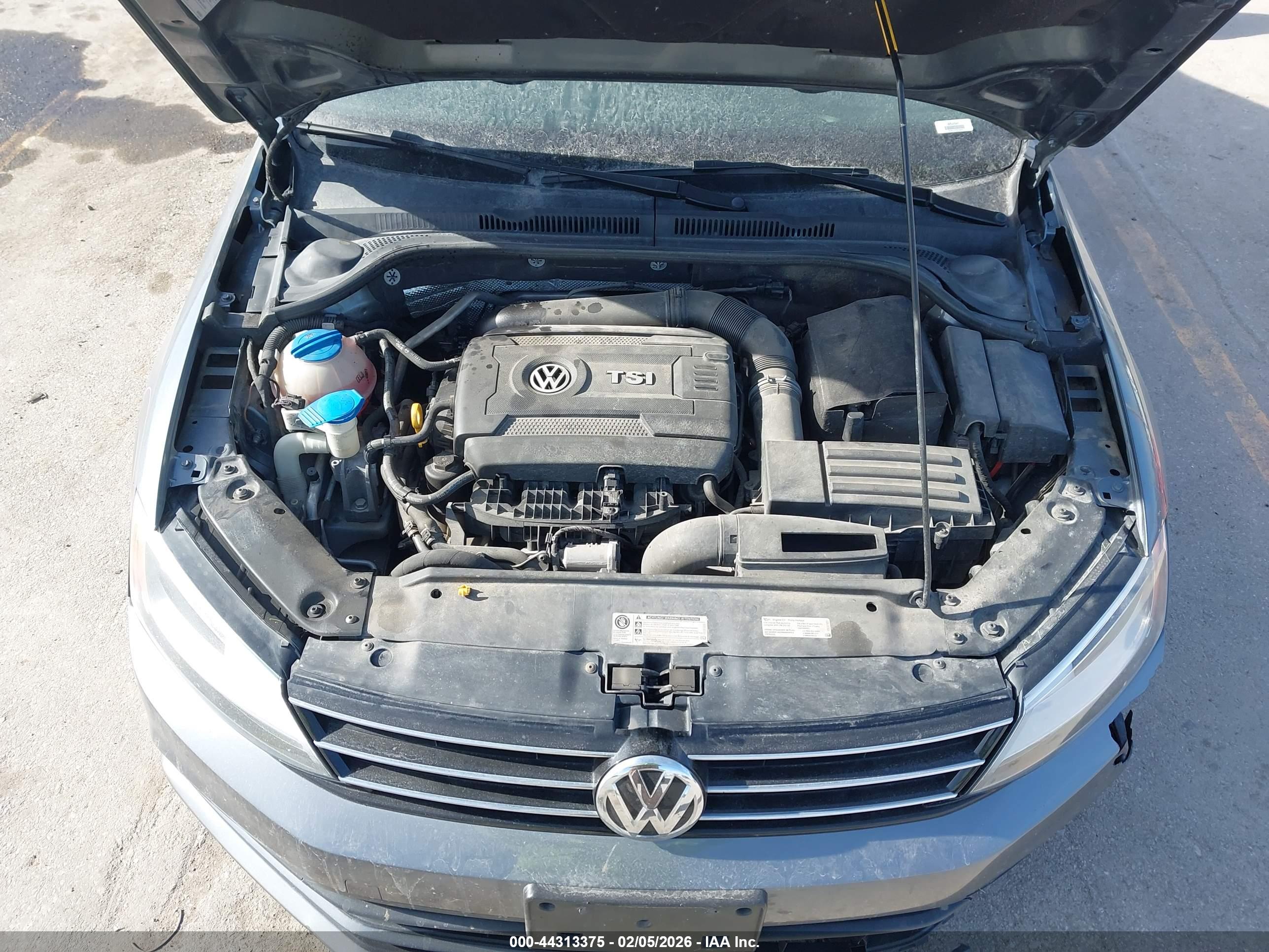 VOLKSWAGEN JETTA image 10