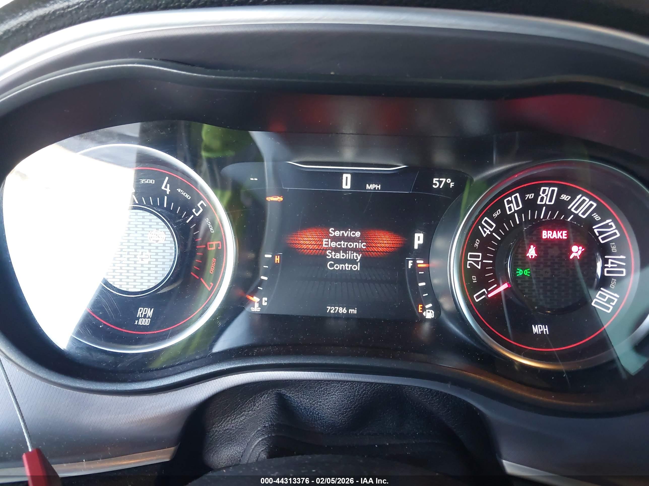 DODGE CHALLENGER image 7