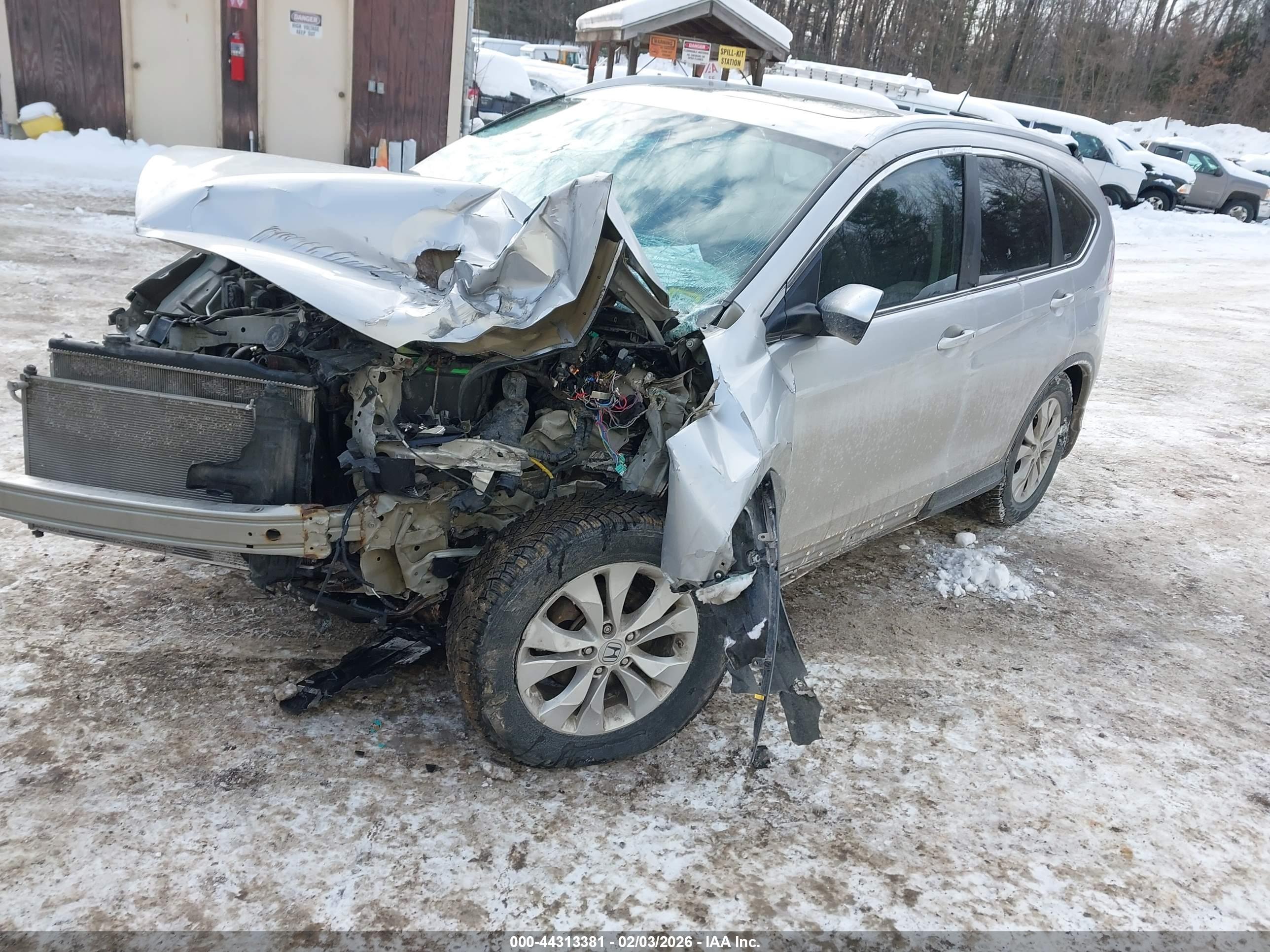 HONDA CR-V image 2