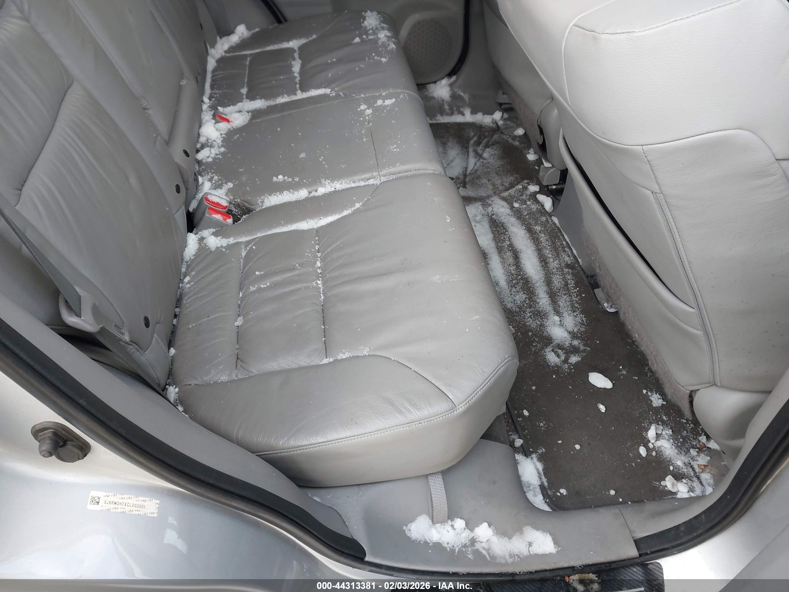HONDA CR-V image 8