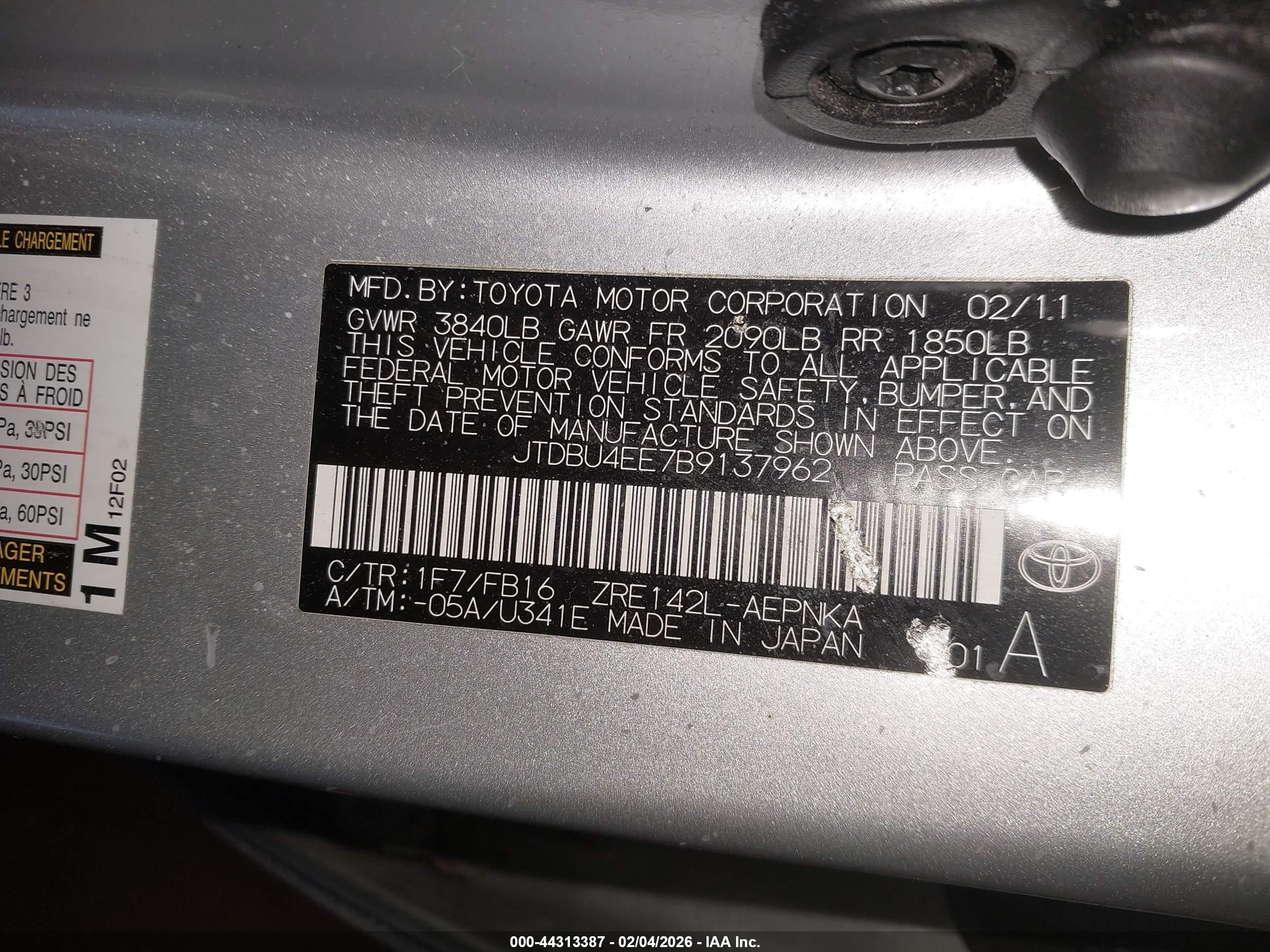 TOYOTA COROLLA image 9