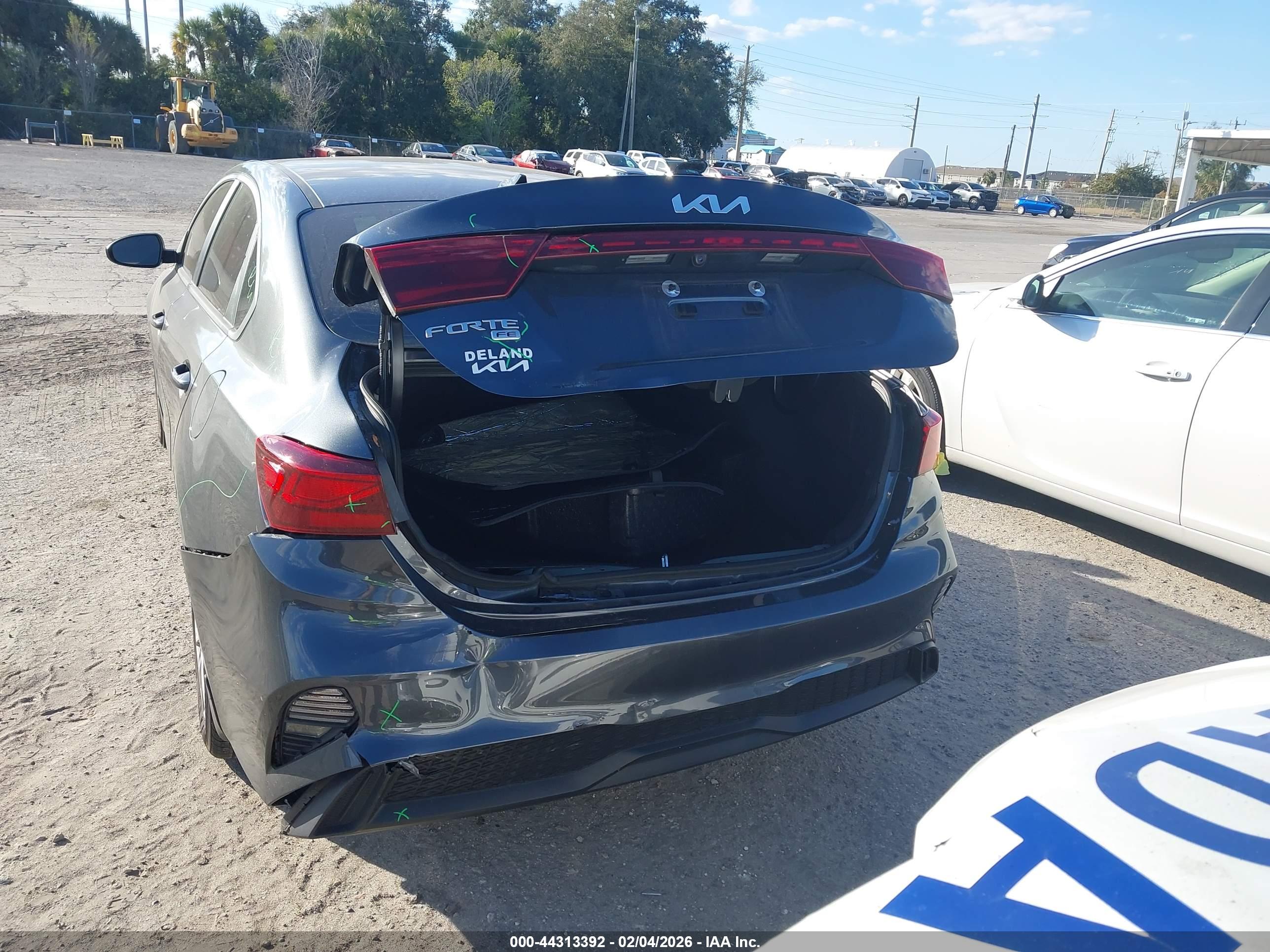 KIA FORTE image 6