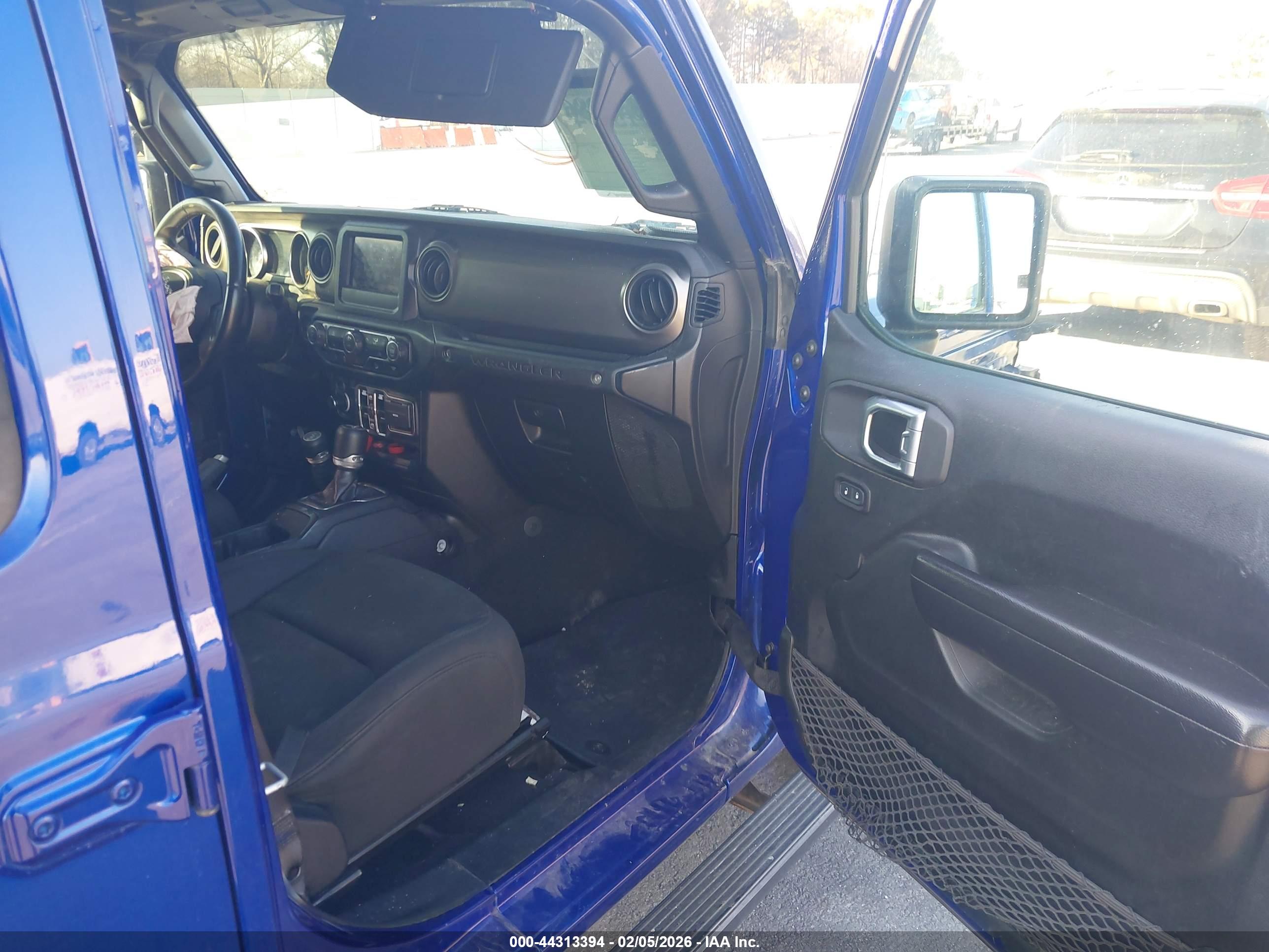 JEEP WRANGLER image 5