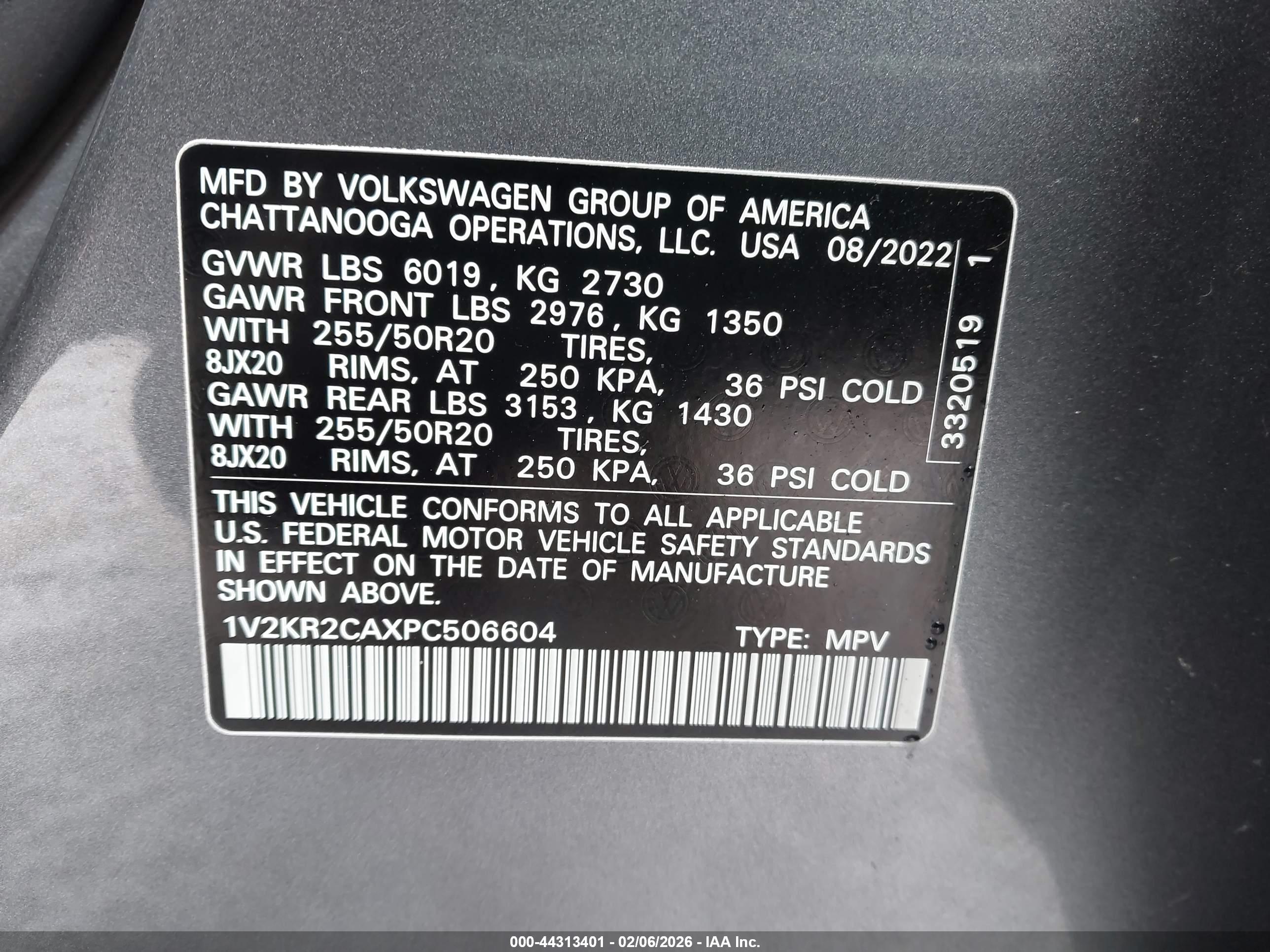 VOLKSWAGEN ATLAS image 9