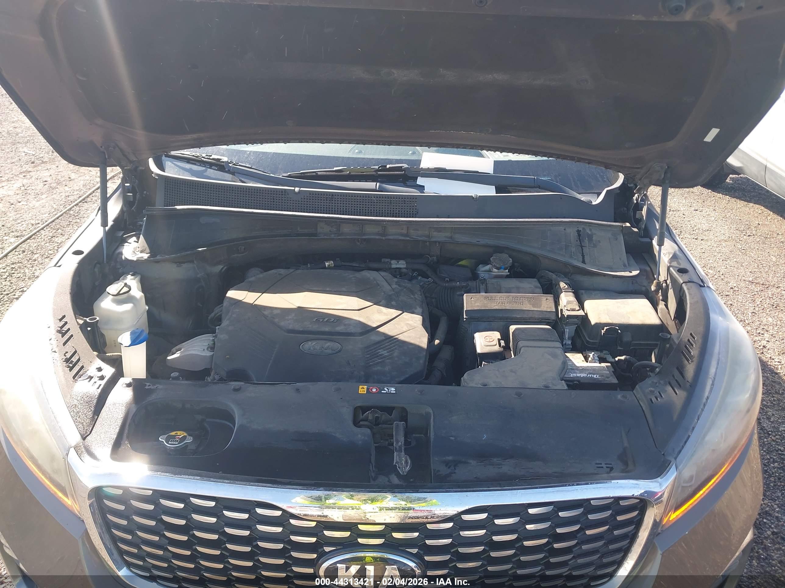 KIA SORENTO image 10
