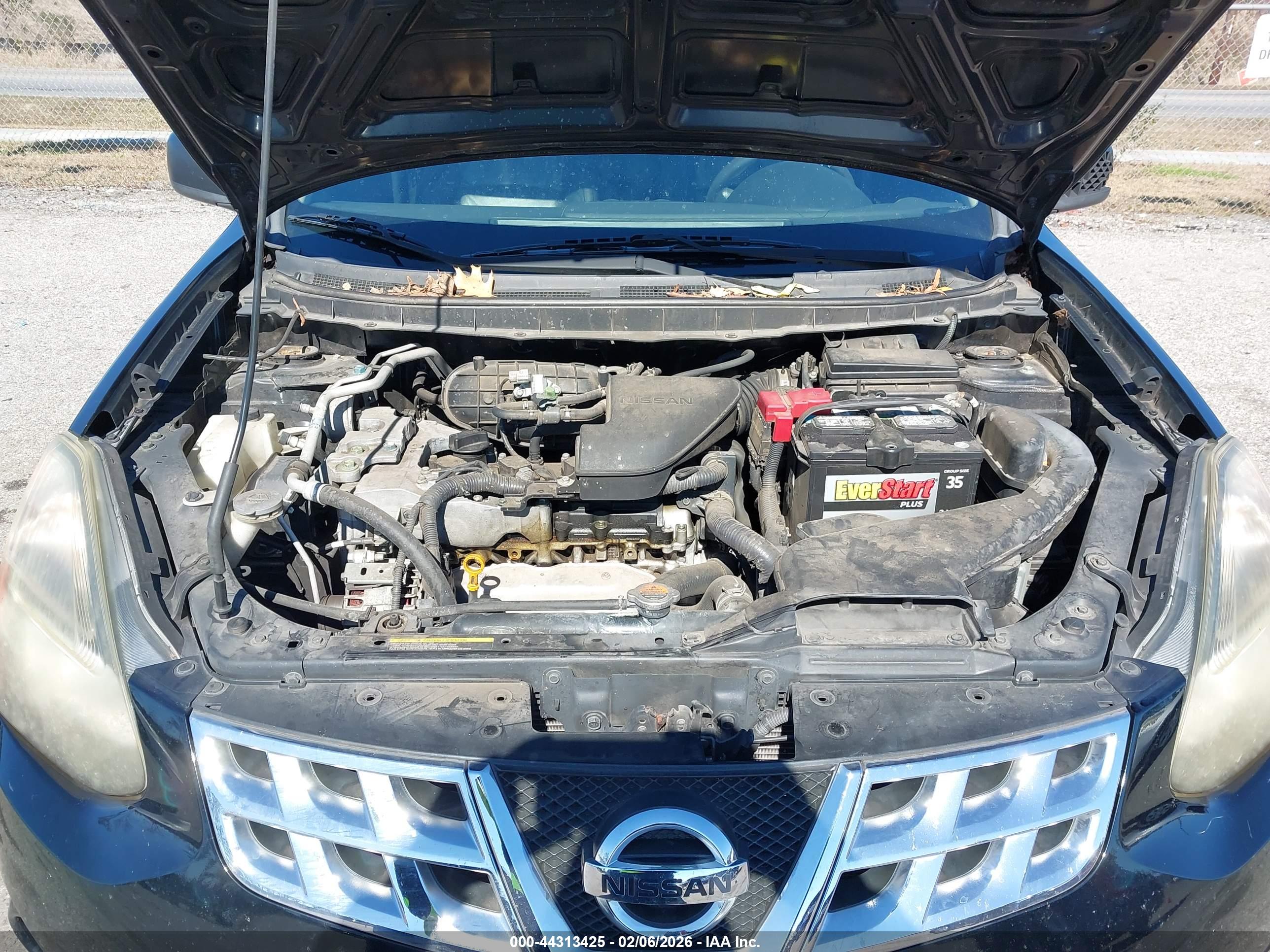 NISSAN ROGUE image 10